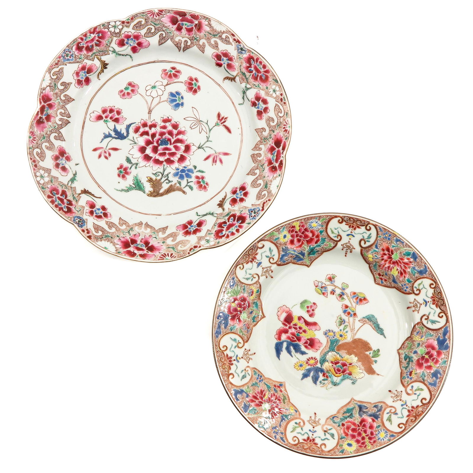 A Lot of 2 Famille Rose Plates (1 of 8)