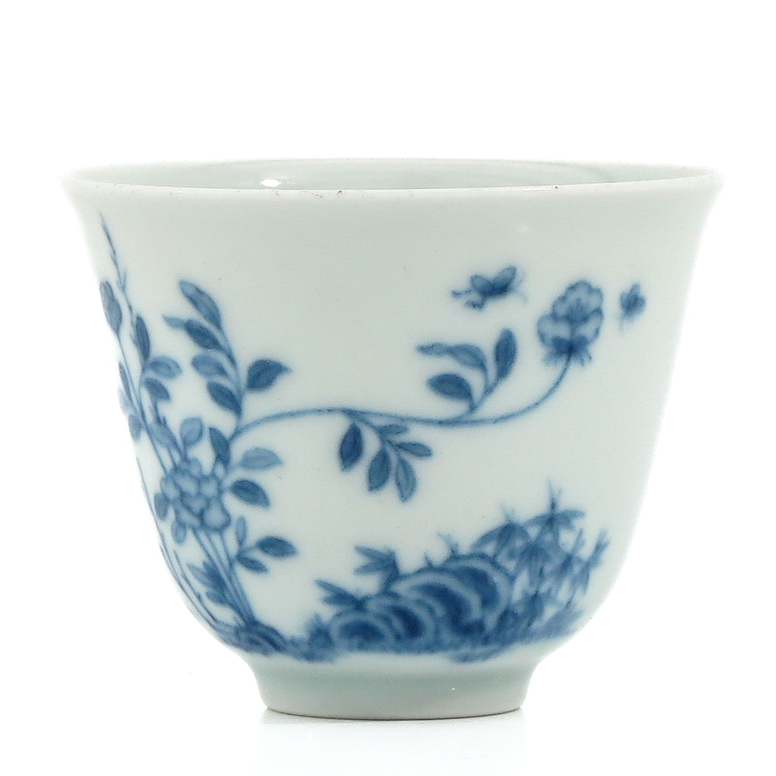 A Blue and White Cup (1 of 9)