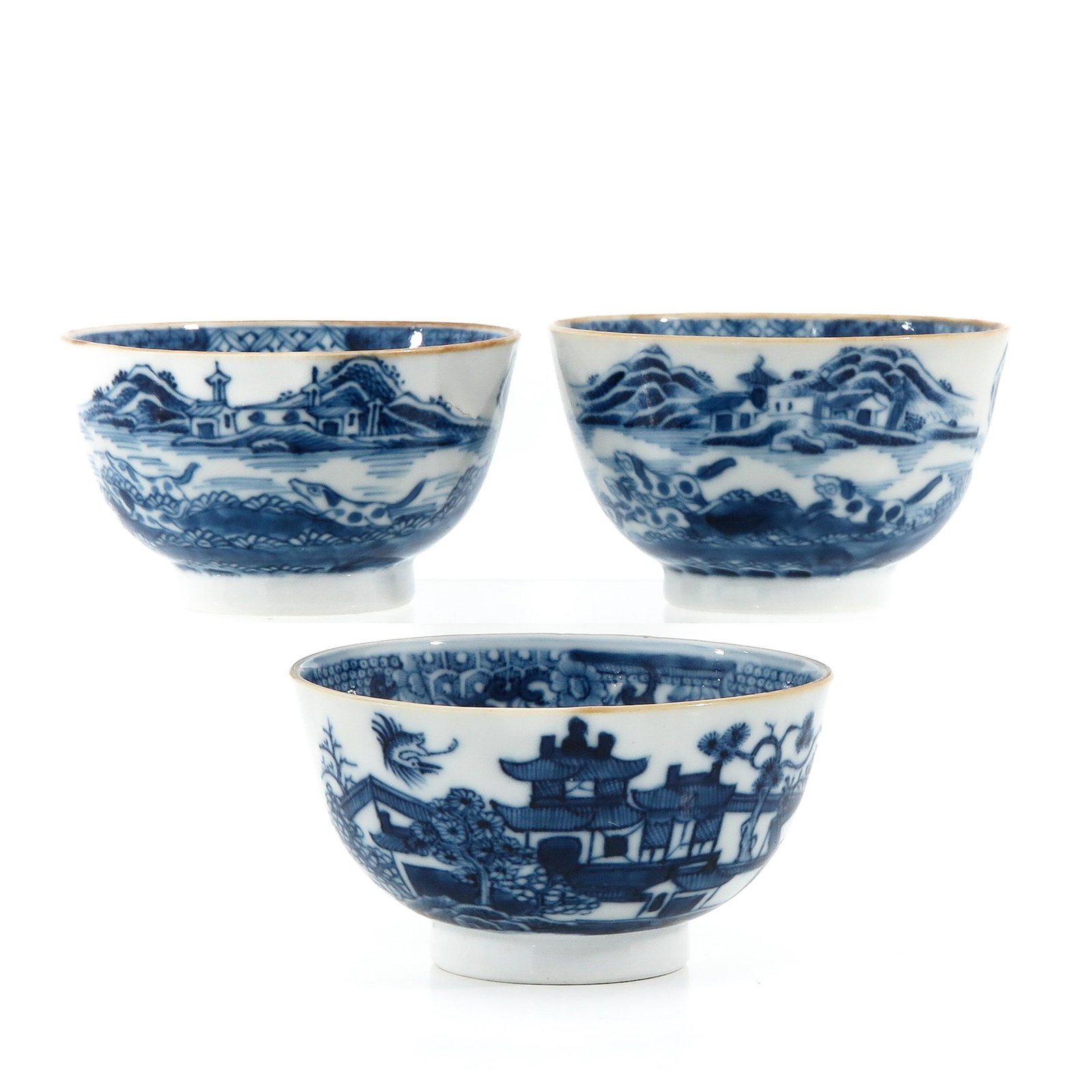 A Collection of 3 Blue and White Cups: Landscape decor, 9 cm. in diameter.