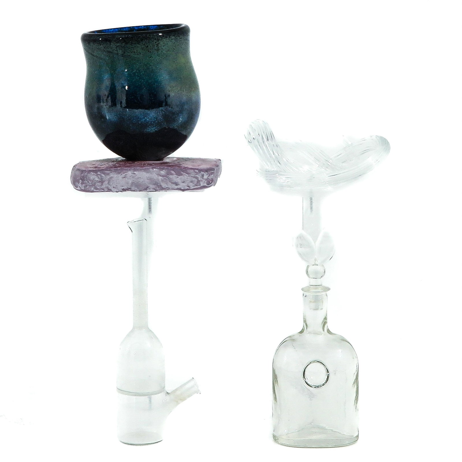 A Lot of 4 Glass Sculptures: Consisting of 4 pieces of glass sculptures, including button by Bernard Heesen, De Oude horn, length 14 cm.