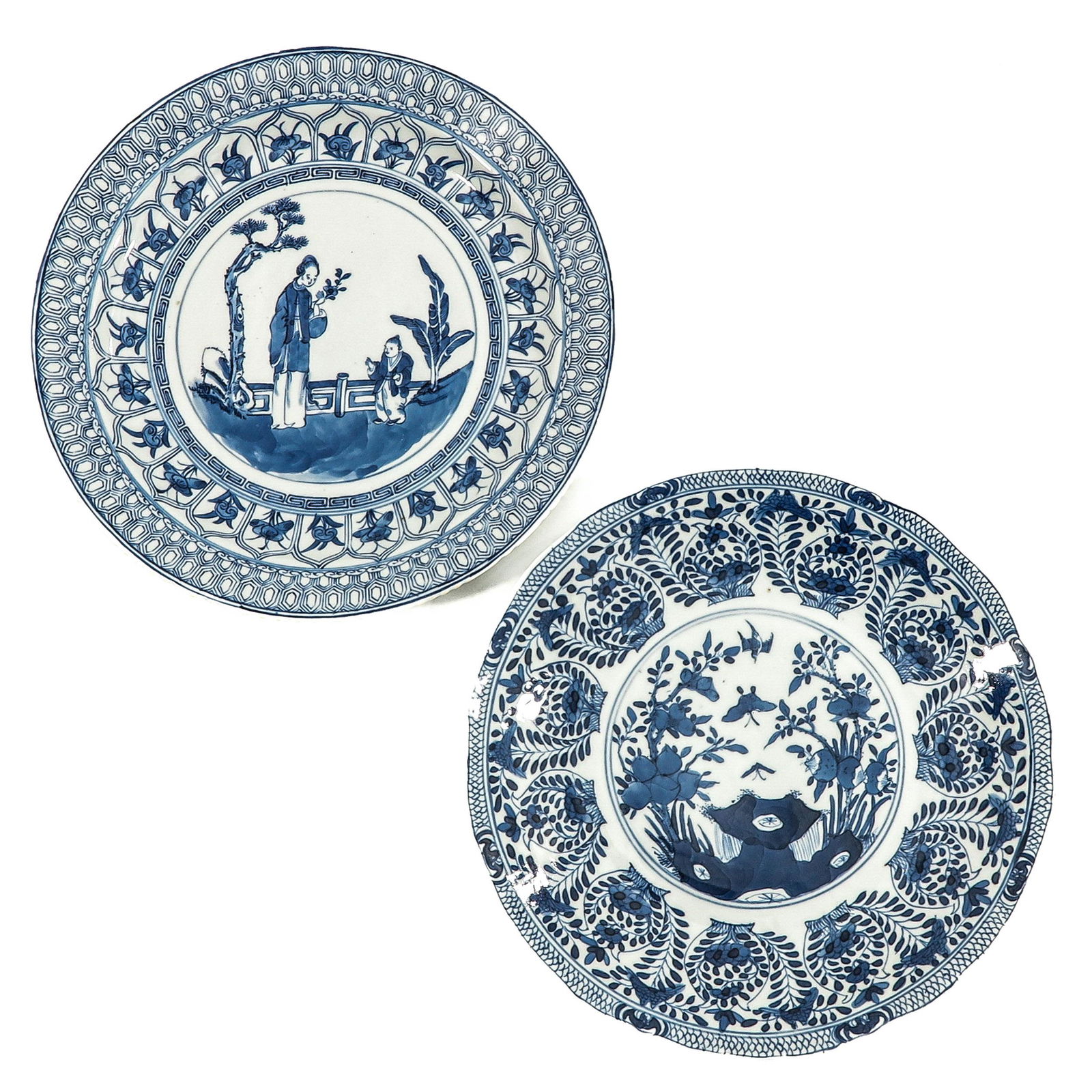 A Lot of 2 Blue and White Plates (1 of 10)