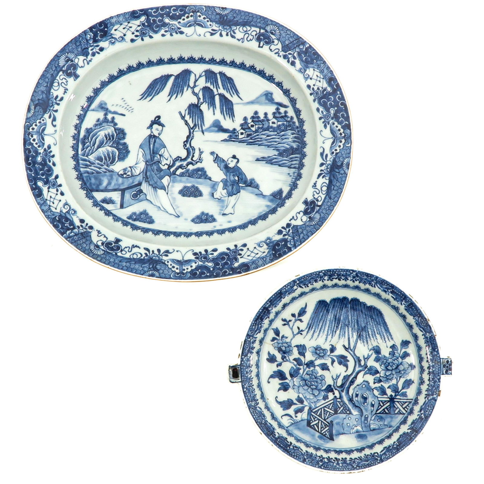 A Blue and White Plate Warmer and Serving Dish (1 of 10)