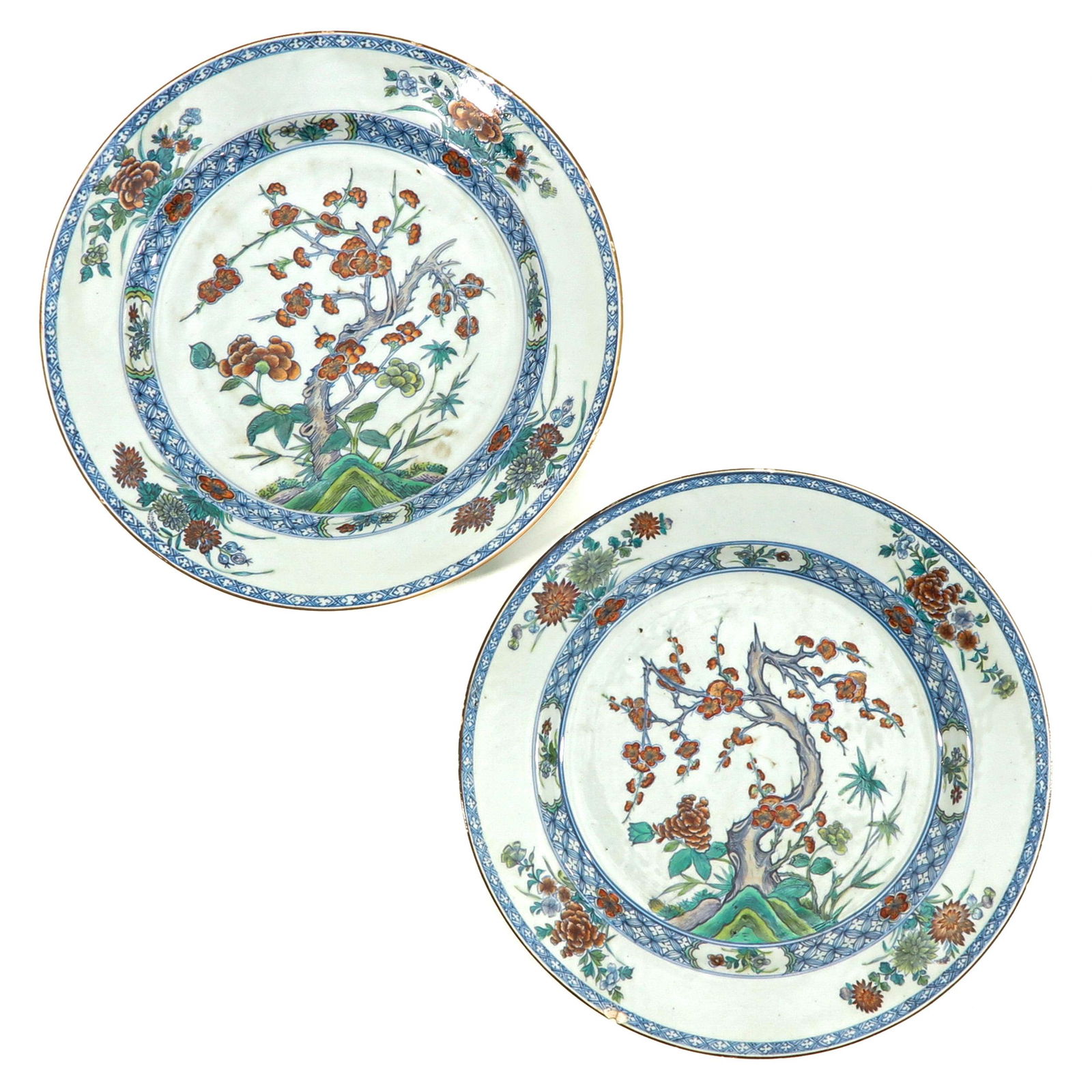A Pair of Doucai Decor Plates (1 of 9)