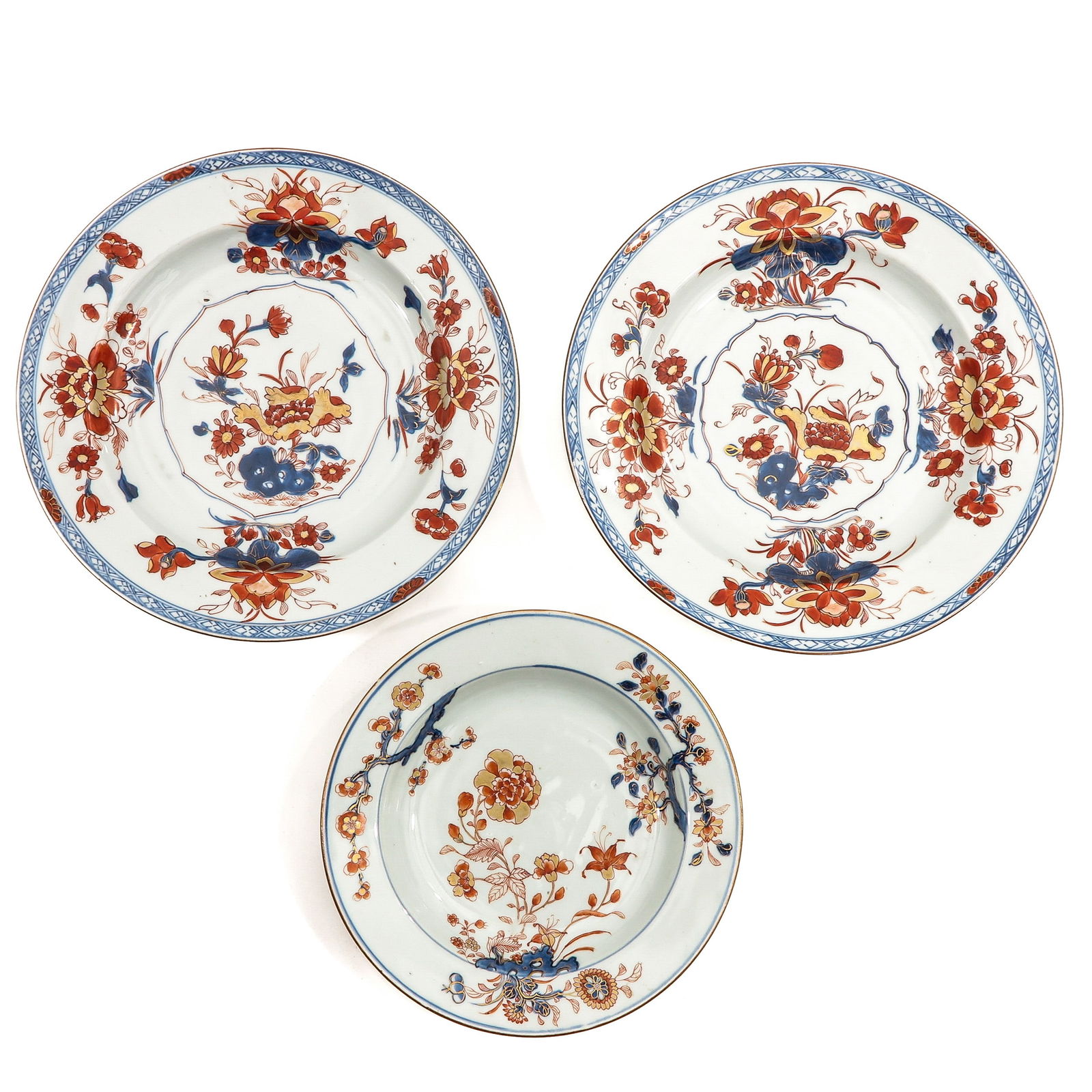 A Collection of 3 Imari Plates (1 of 10)