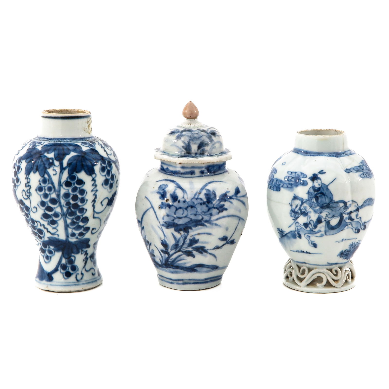 A Collection of Porcelain (1 of 10)