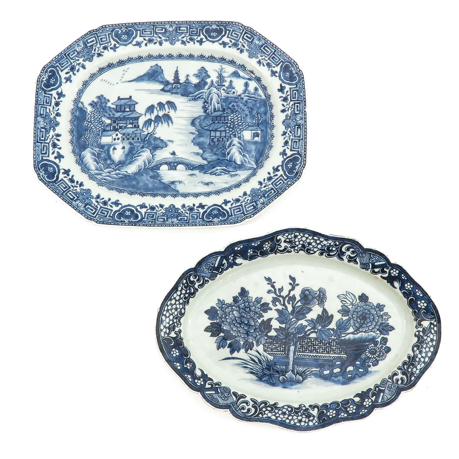 A Lot of 2 Serving Platters (1 of 10)