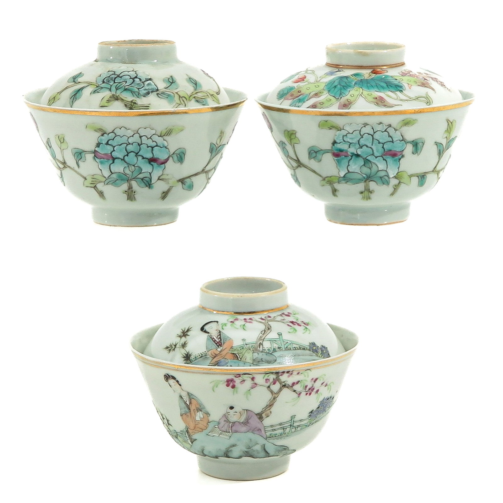 A Lot of 3 Small Bowls with Covers (1 of 10)