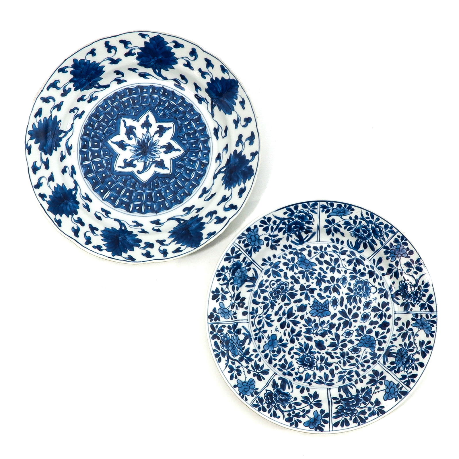 A Lot of 2 Blue and White Plates (1 of 10)
