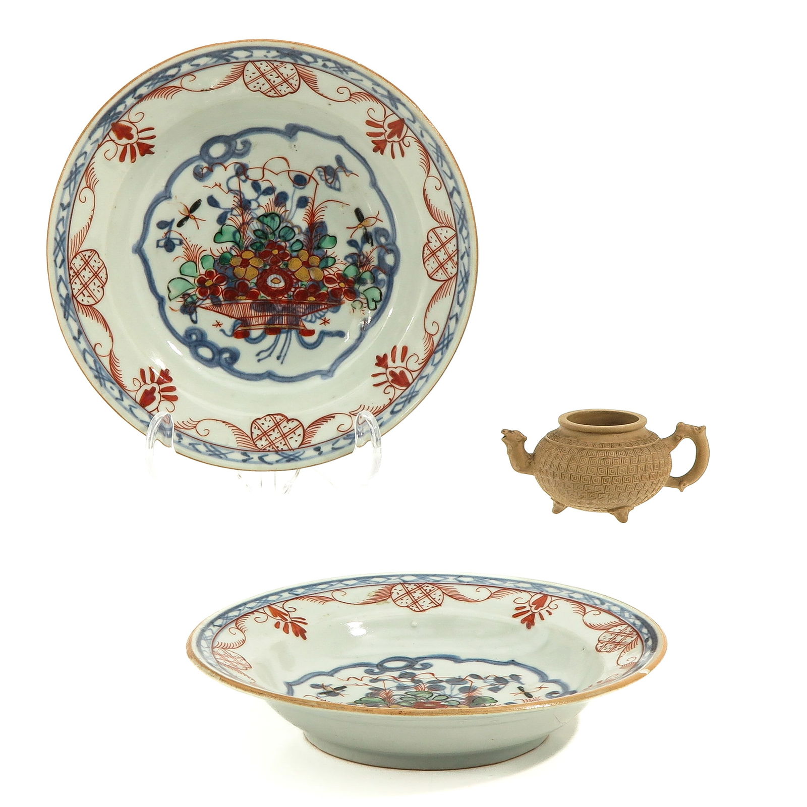 A Collection of Porcelain (1 of 10)