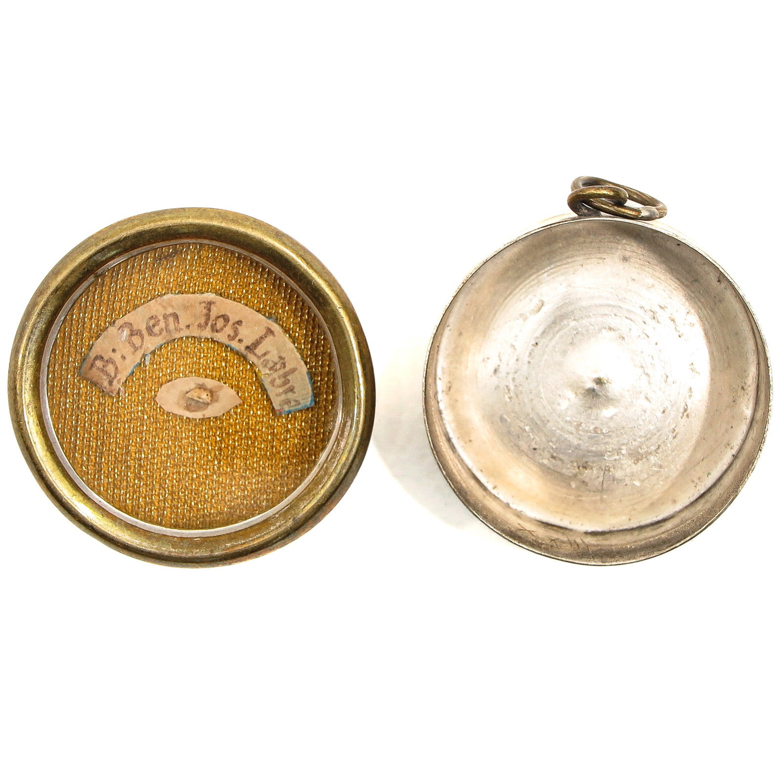 A Relic from Saint Benedict Joseph Labre: 3,5 cm. in diameter, with certificate.