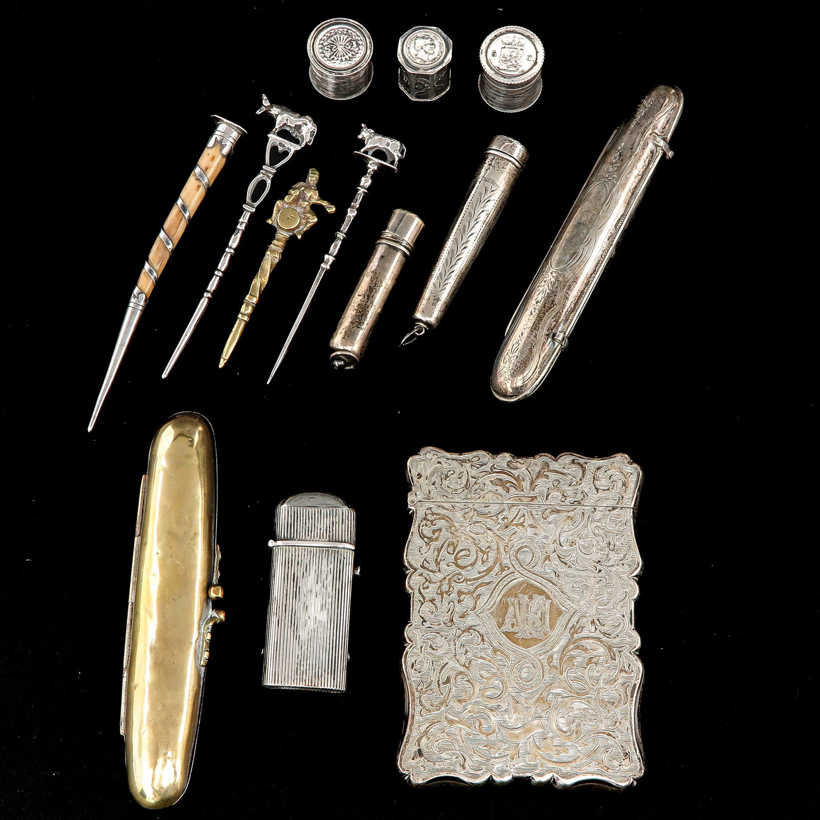 A Collection of 13 Items (1 of 10)