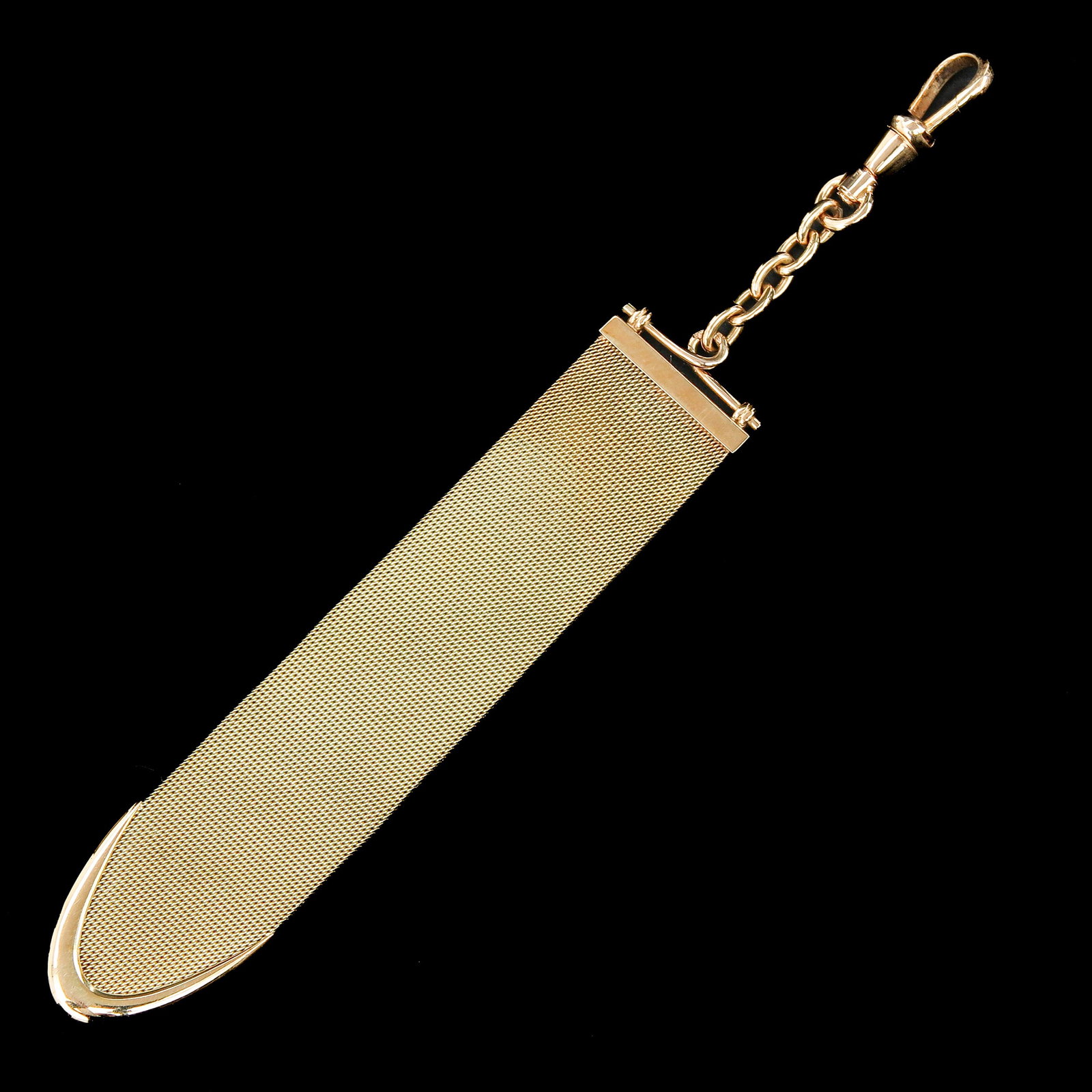 A 14KG Chatelaine: 12 cm. long.