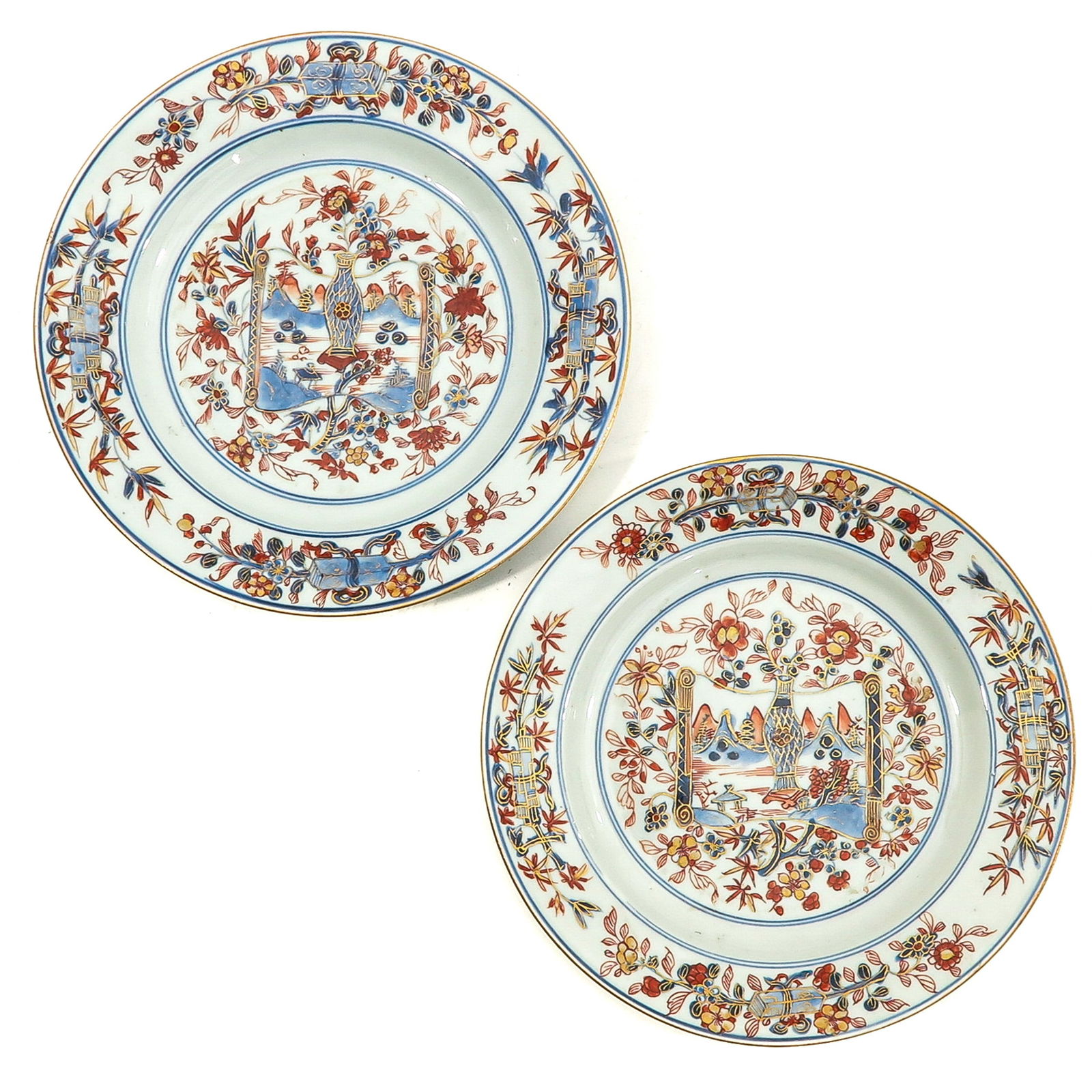 A Pair of Imari Plates (1 of 9)