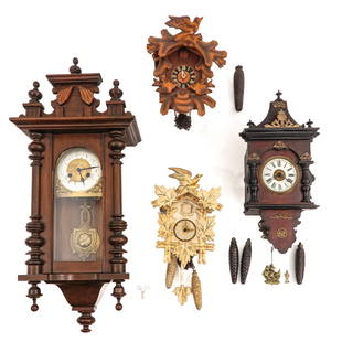 A Lot of 4 Wall Clocks: consisting of 4 wall clocks, including a white painted cuckoo clock, height 84 cm.