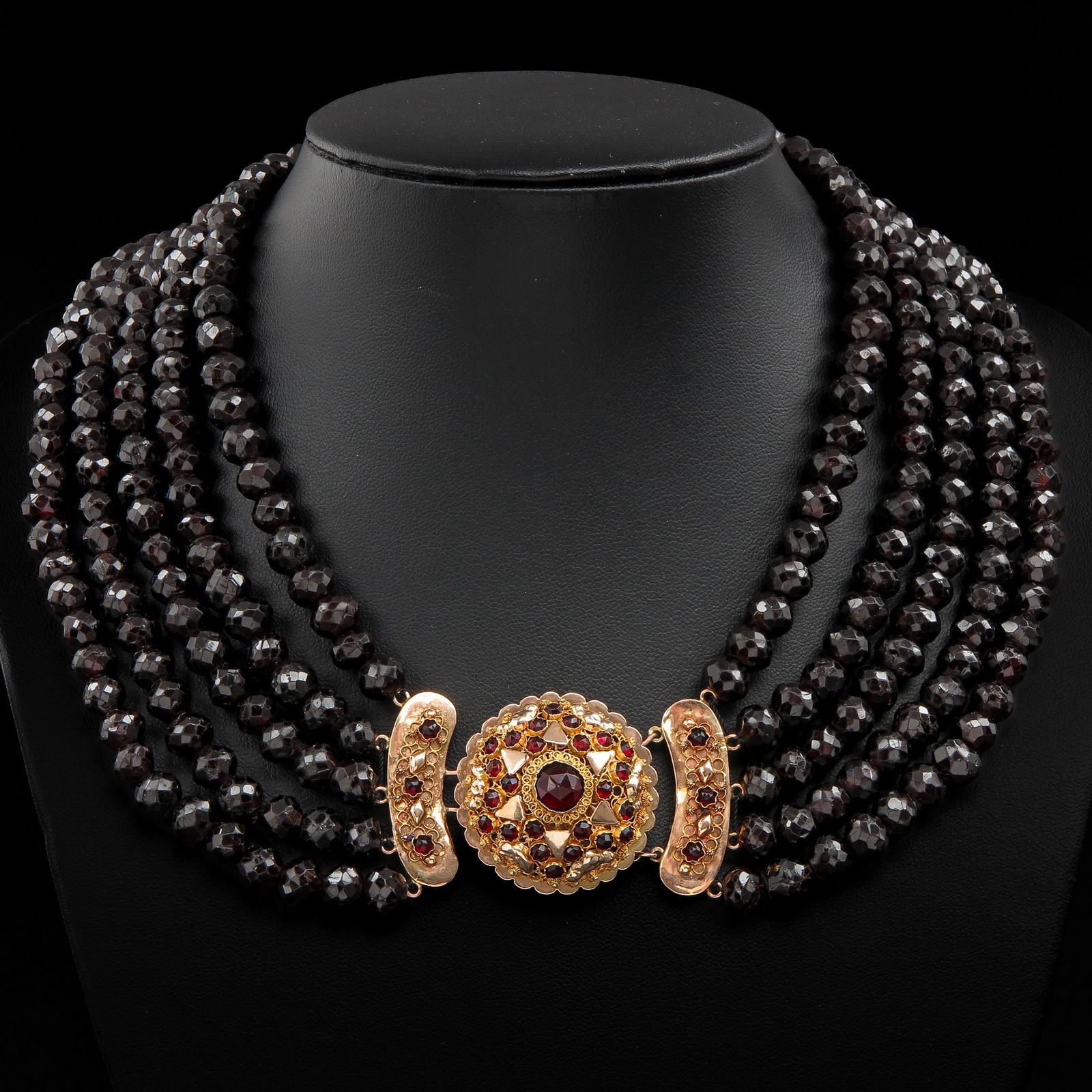 A 5 Strand Garnet Necklace (1 of 5)