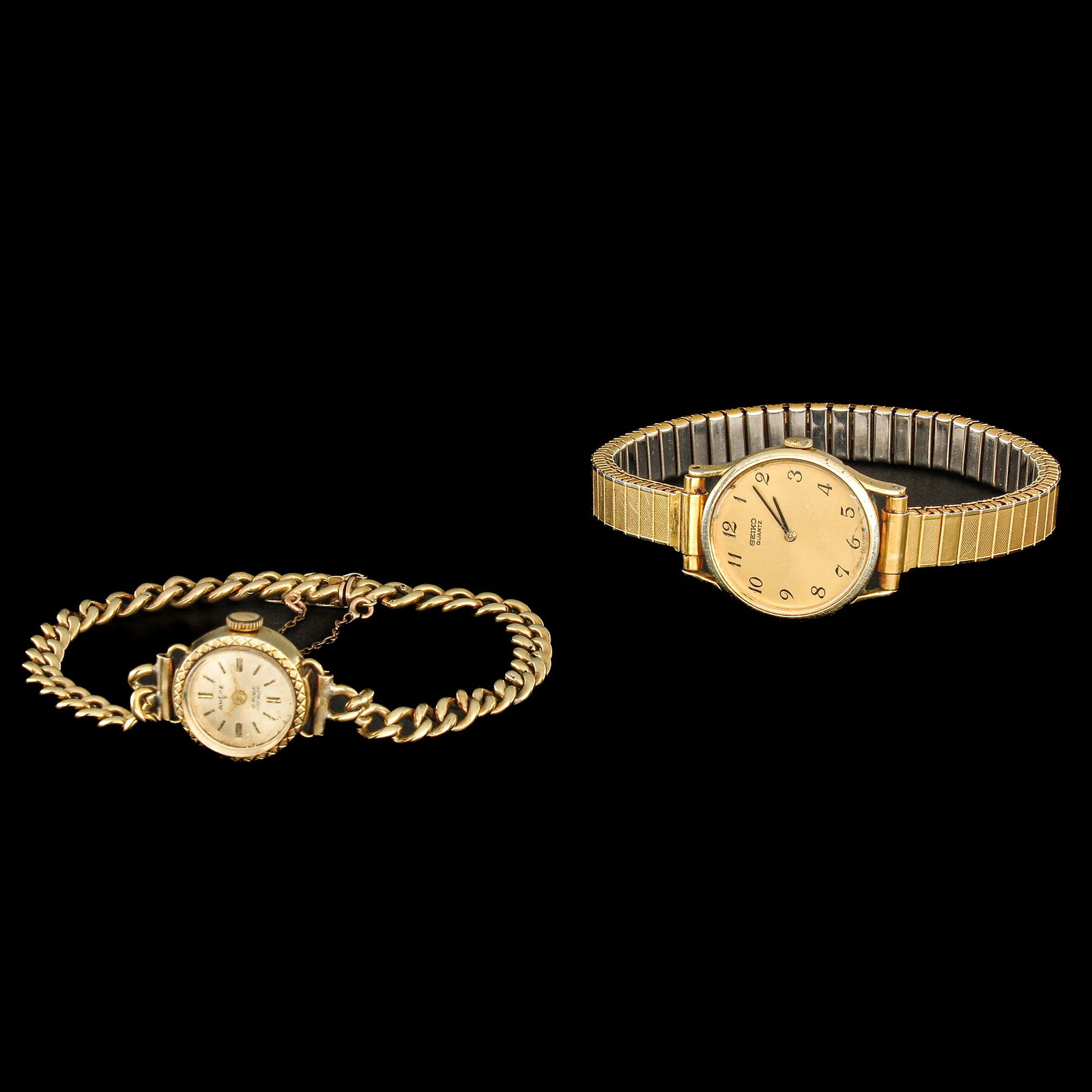 A Lot of 2 Ladies Watches (1 of 10)