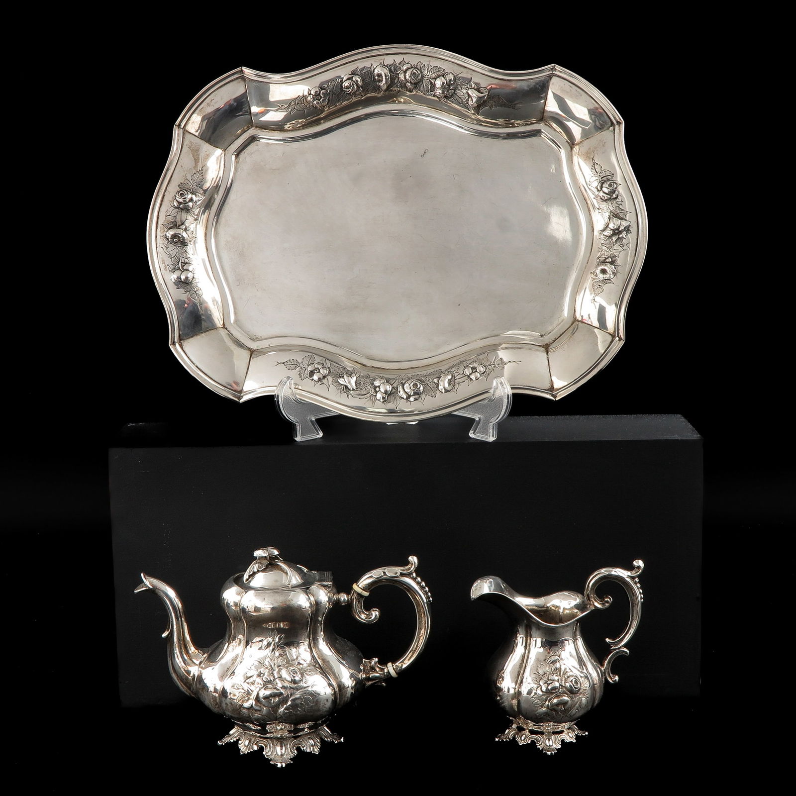 A Dutch Silver Tea Set (1 of 10)