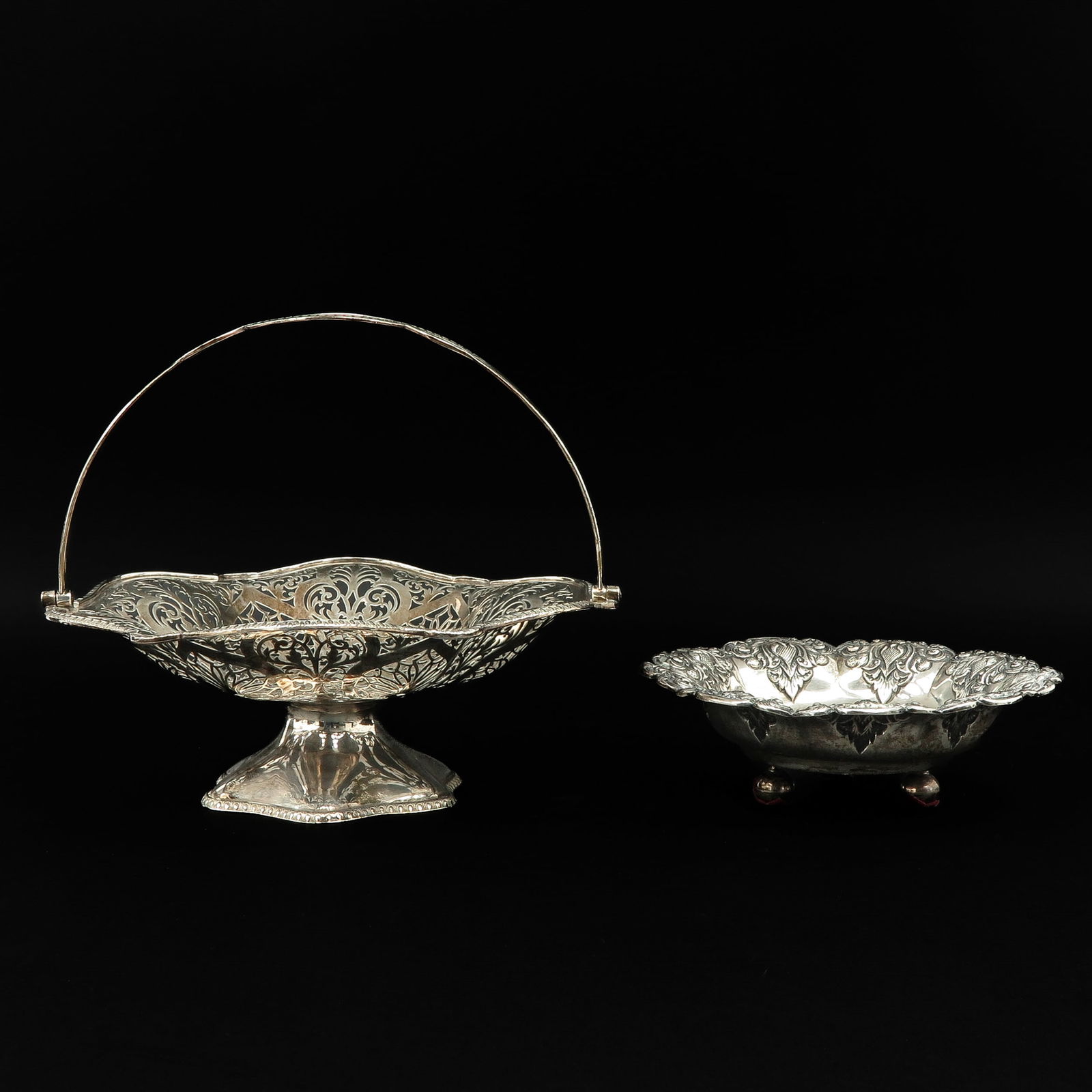 A Lot of 2 Silver Items (1 of 8)