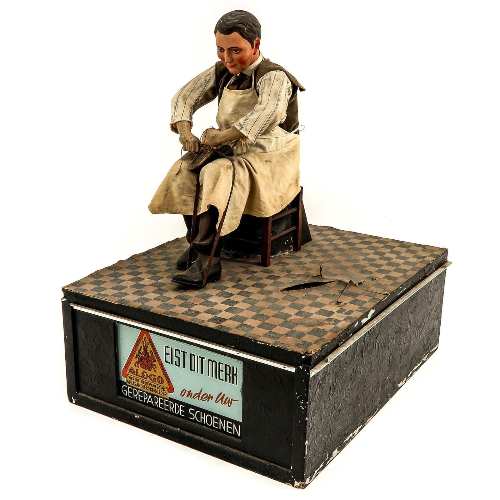 A Mechanical Advertising Toy (1 of 10)