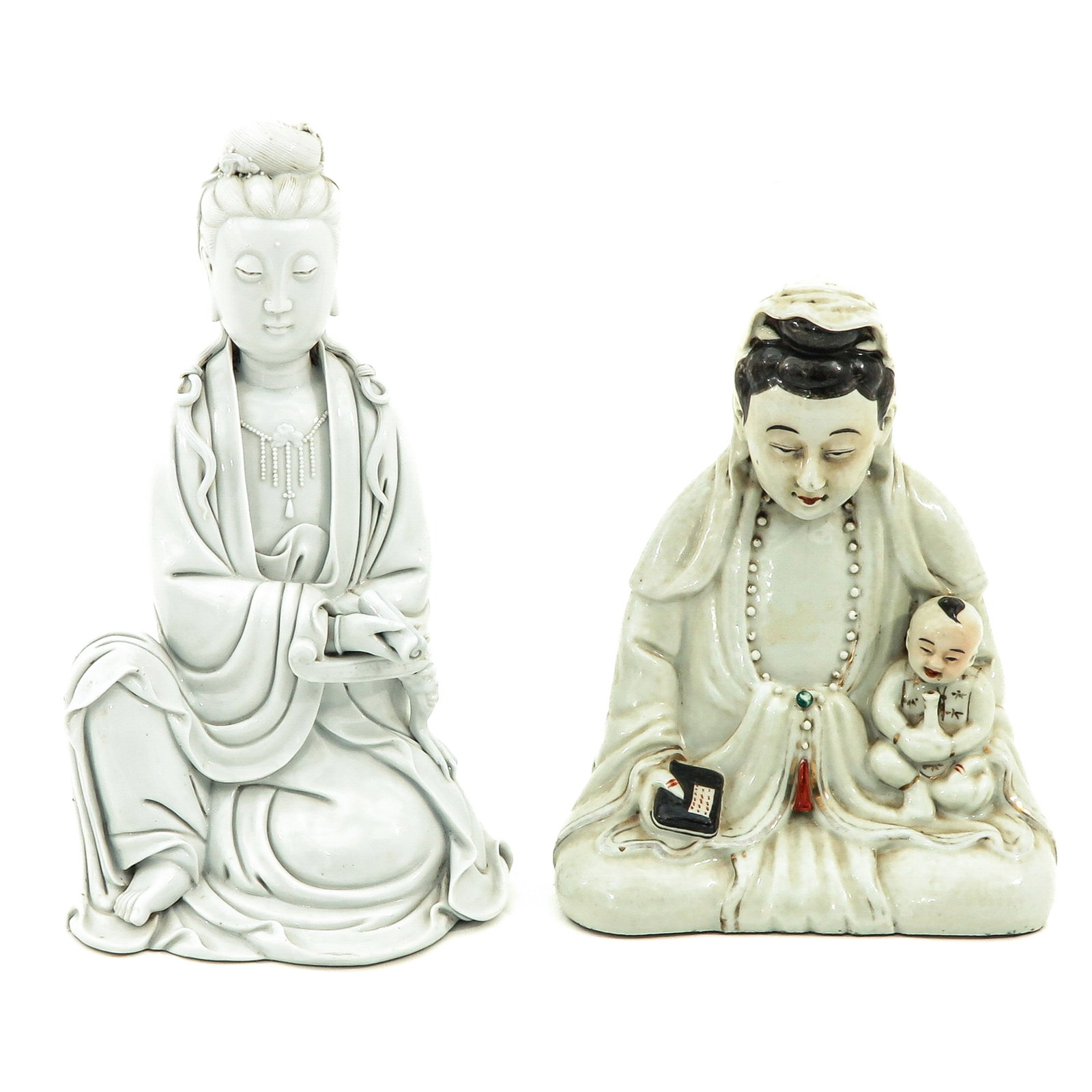 A Lot of 2 Quanyin Sculptures: Including Quanyin with baby and Blanc de Chine Quanyin 31 cm. tall.