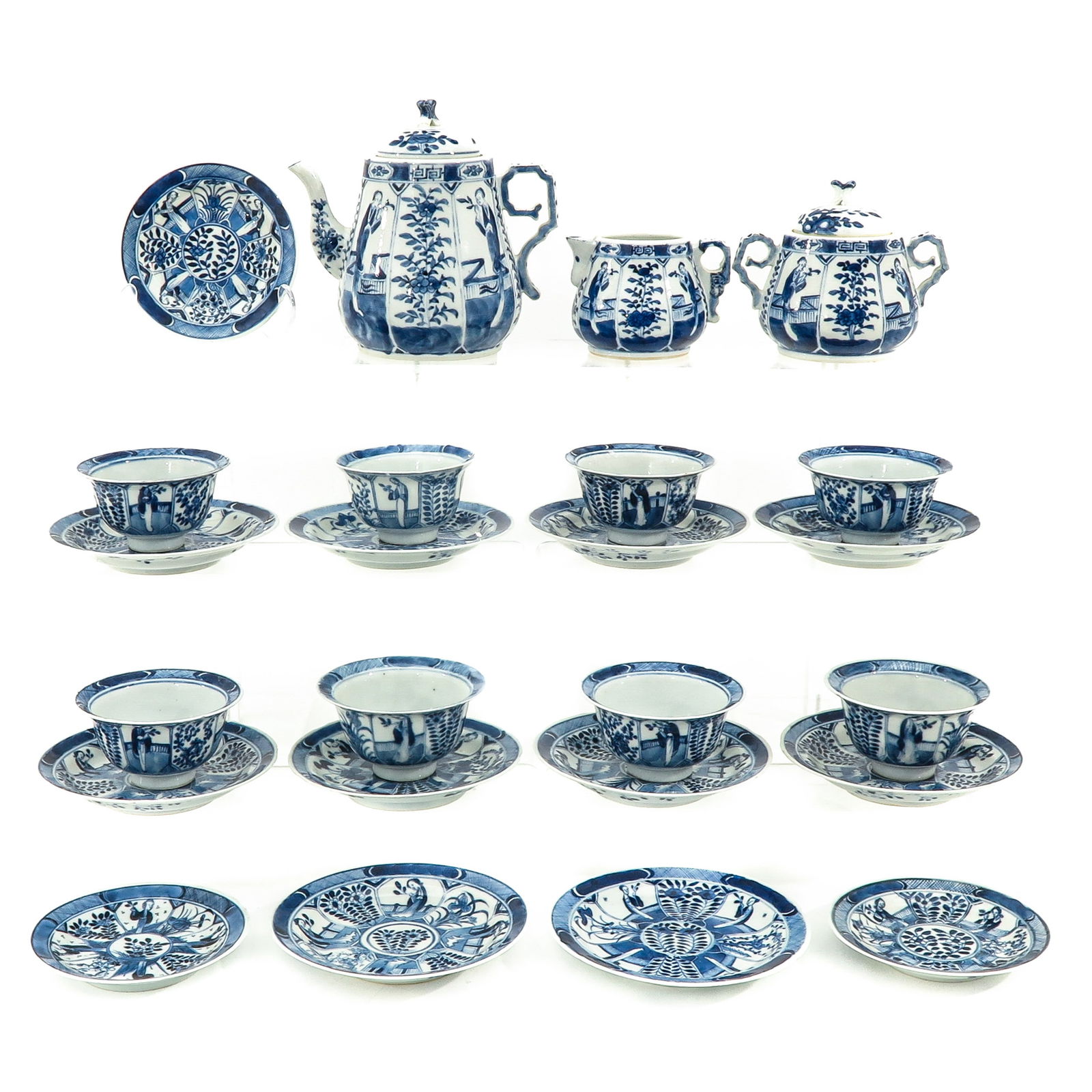 A Blue and White Tea Service (1 of 10)