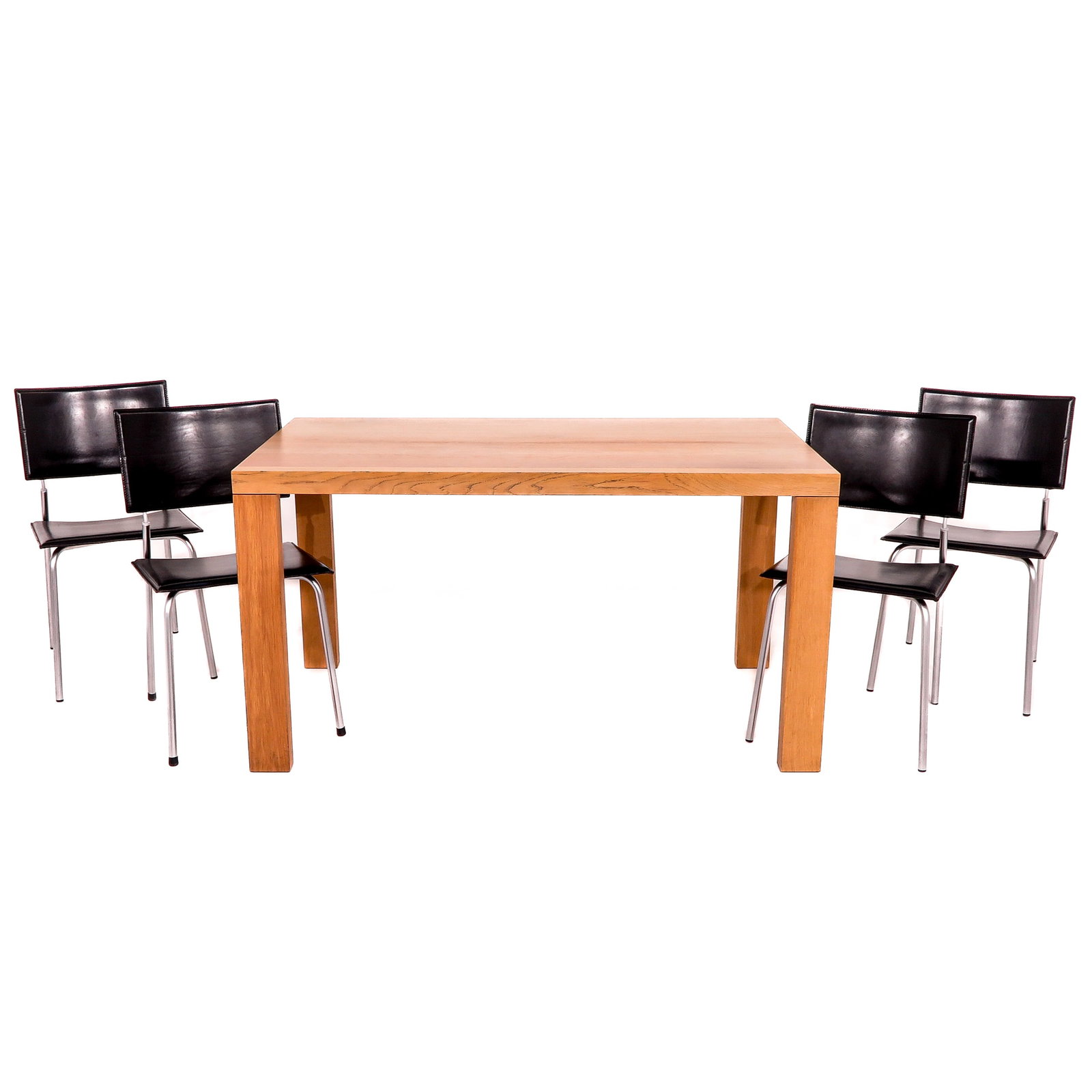 A Collection of Furniture: Table, brand Arco, model Essenza with 4 chairs, Lapalma, model tosca, 140 x 76 x 80 cm.