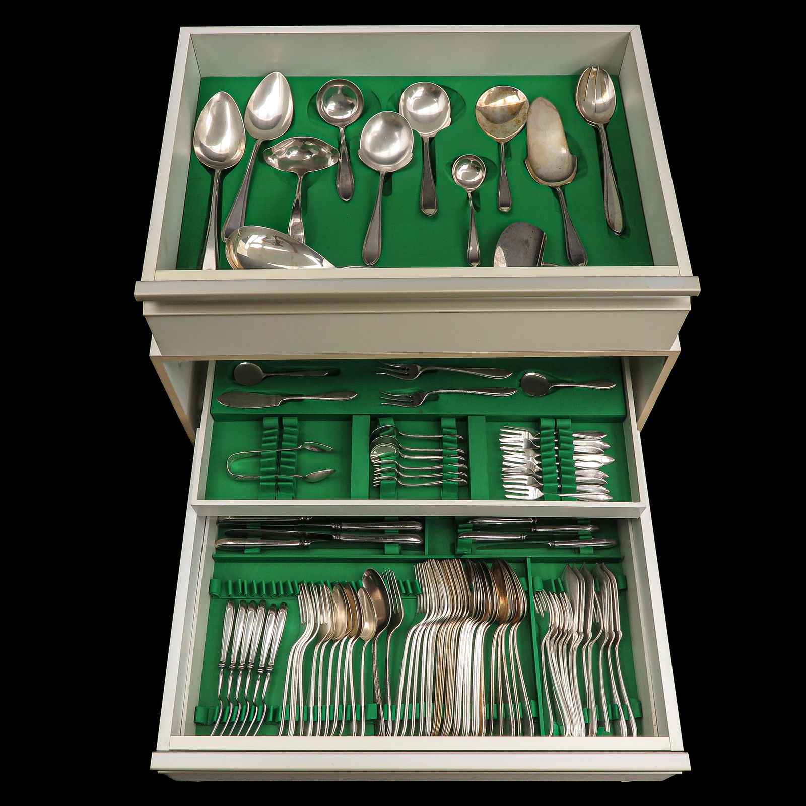 A Silver Cutlery Set (1 of 10)