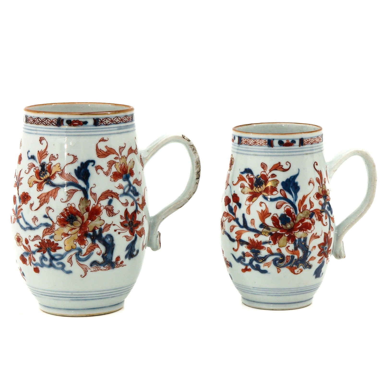 A Lot of 2 Imari Mugs: Floral decor, 18th Century, tallest mug is 18 cm.