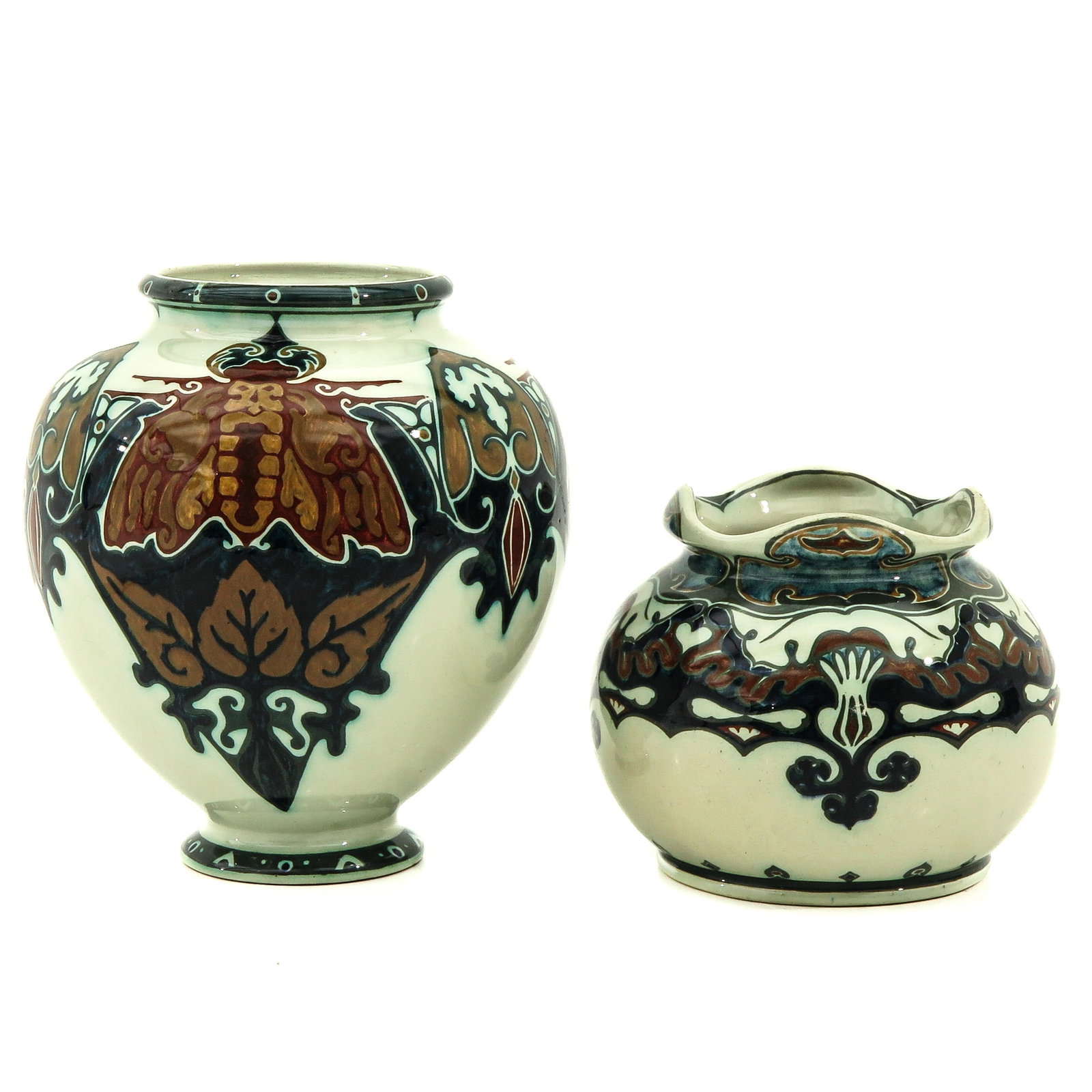 An Assortment of Rozenburg: consisting of 2 vases, marked Rozenburg Den Haag, ca. 1900, including moth decor, height 17 cm.