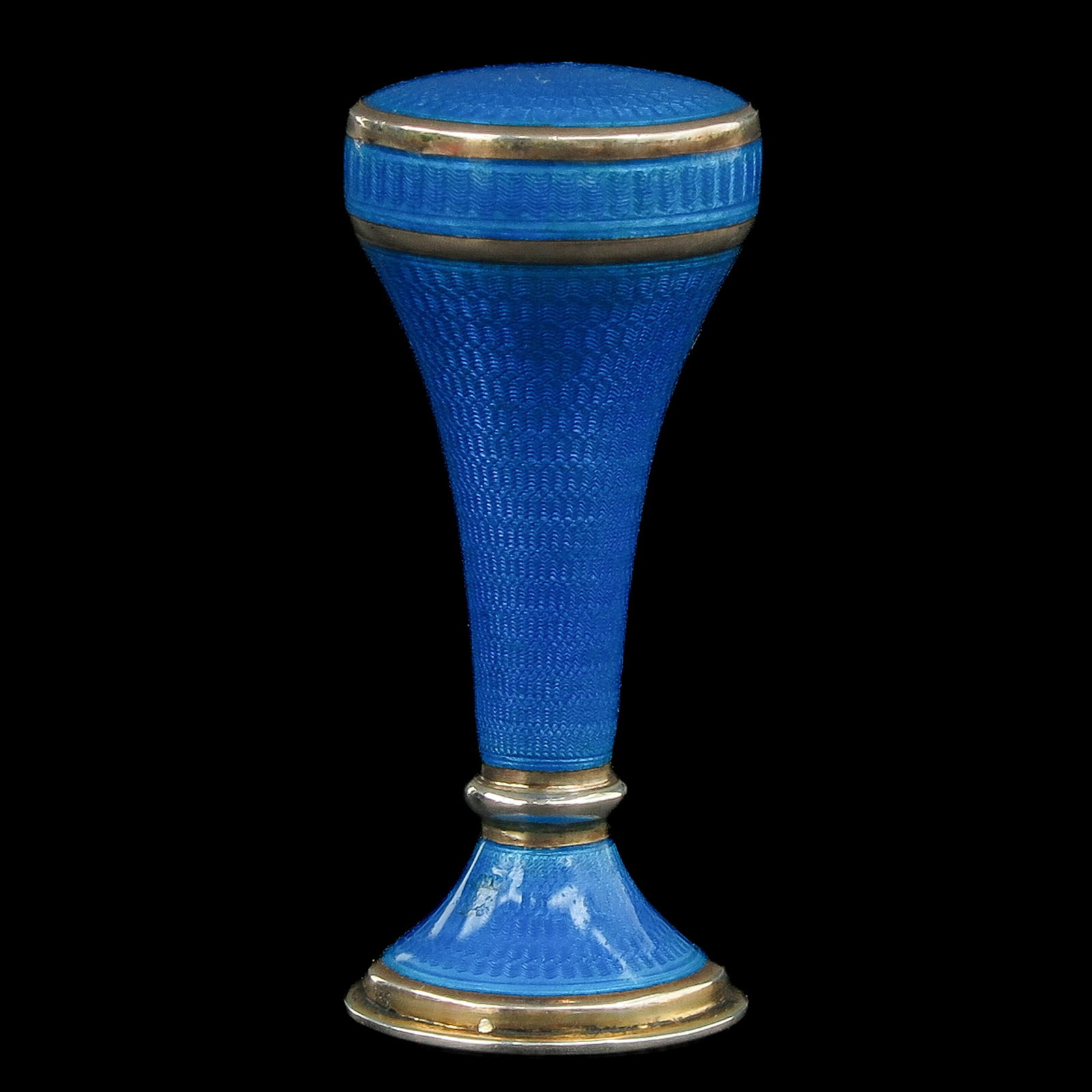 A Guilloché Enamel Wax Seal Stamp: silver with blue Guilloché enamelling, early 20th century, height 53 mm.