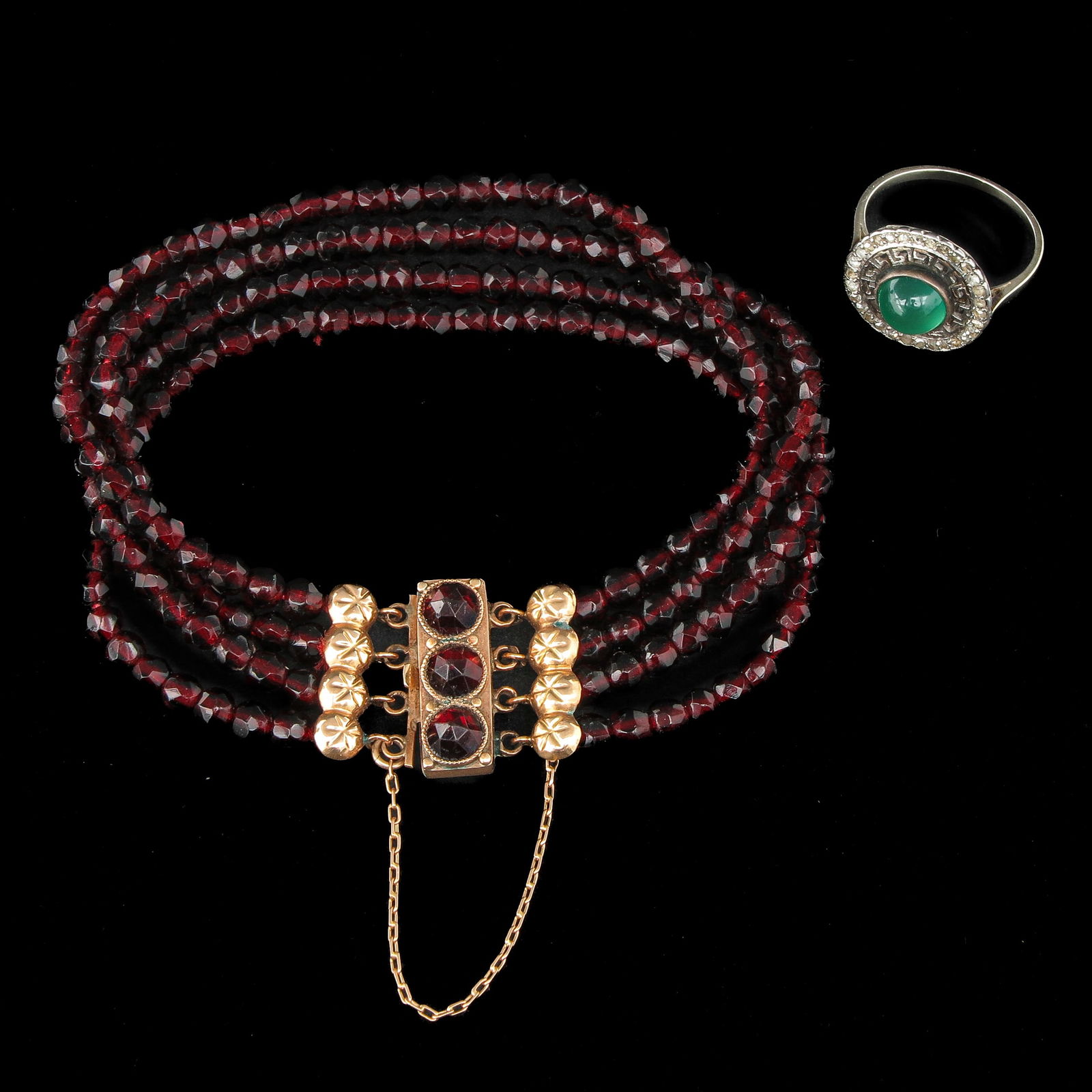 A Diverse lot of Jewelry (1 of 7)