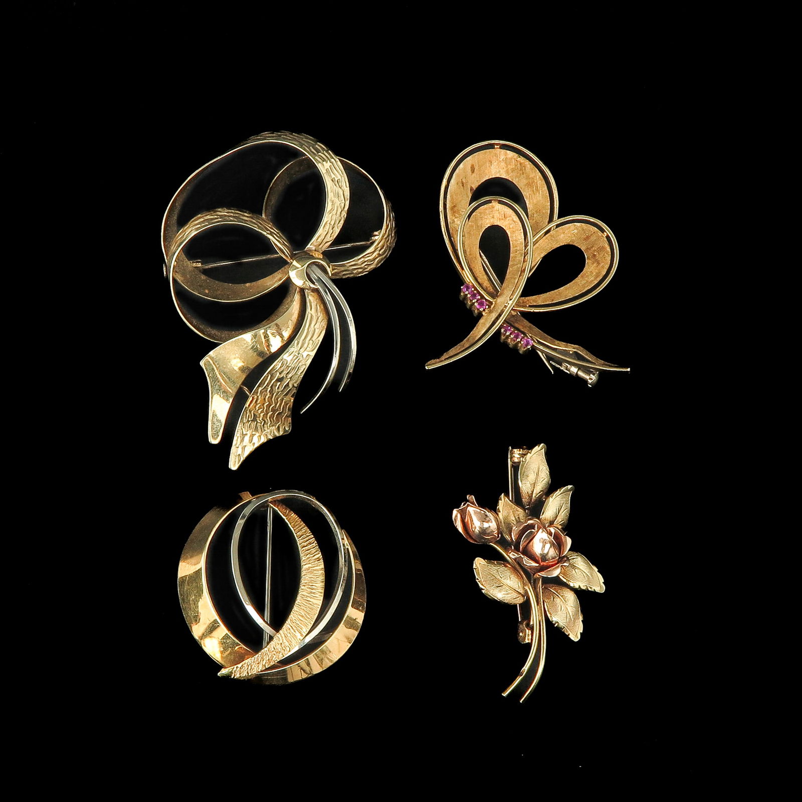 A Group of Four Brooches (1 of 9)