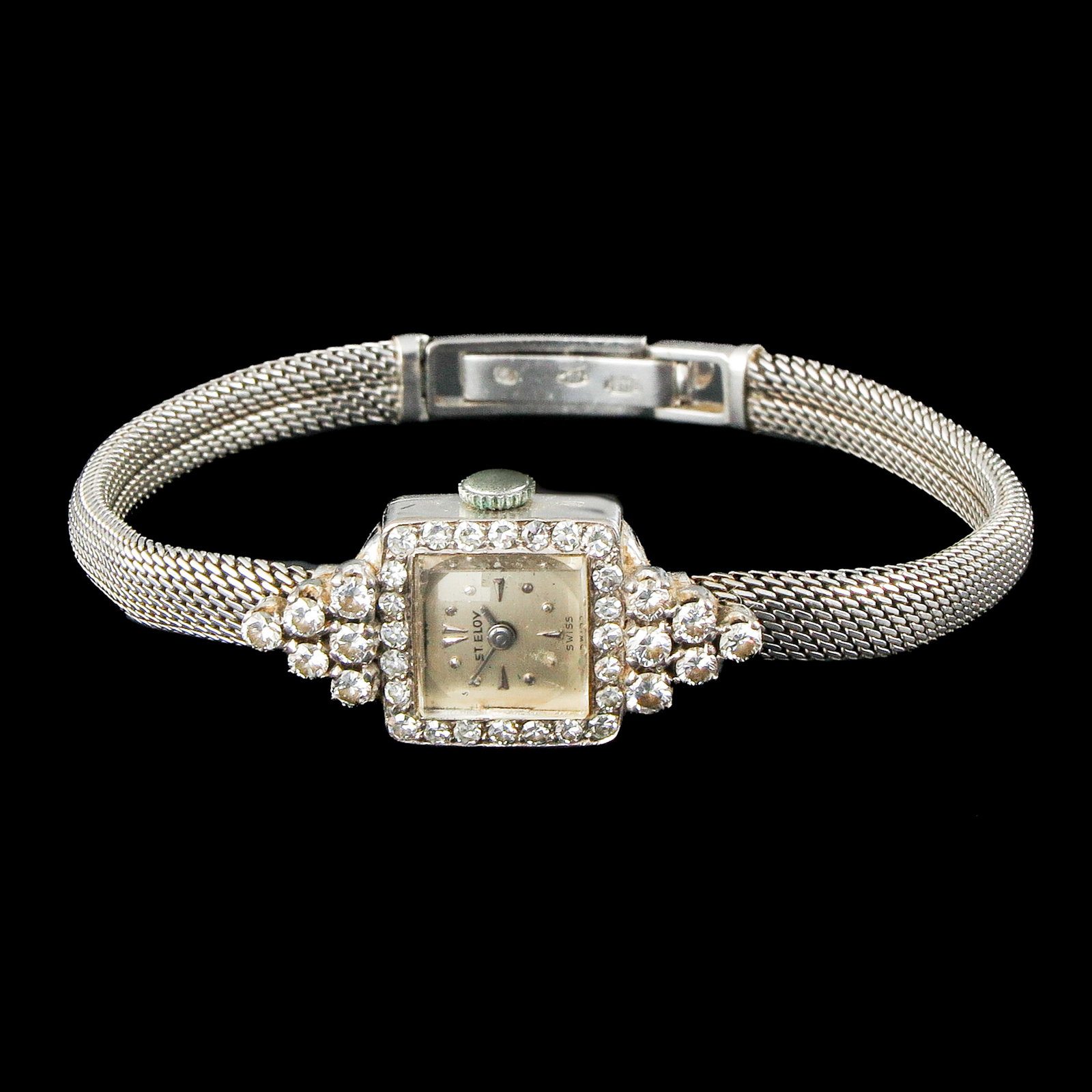 A 14KG Ladies Watch: brand St. Eloy, set with many diamonds, length 15 cm.