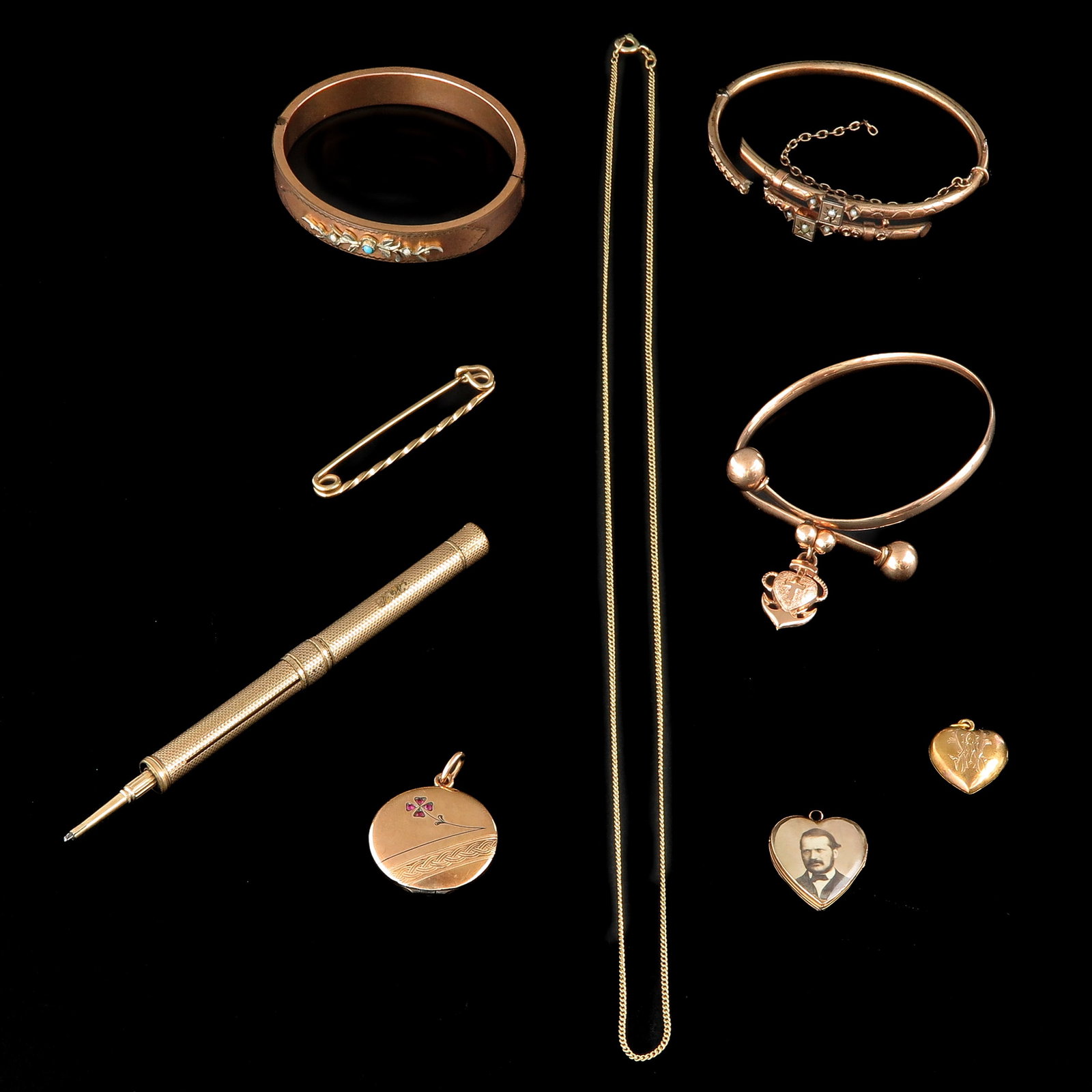 A Group of Jewelry: including gold