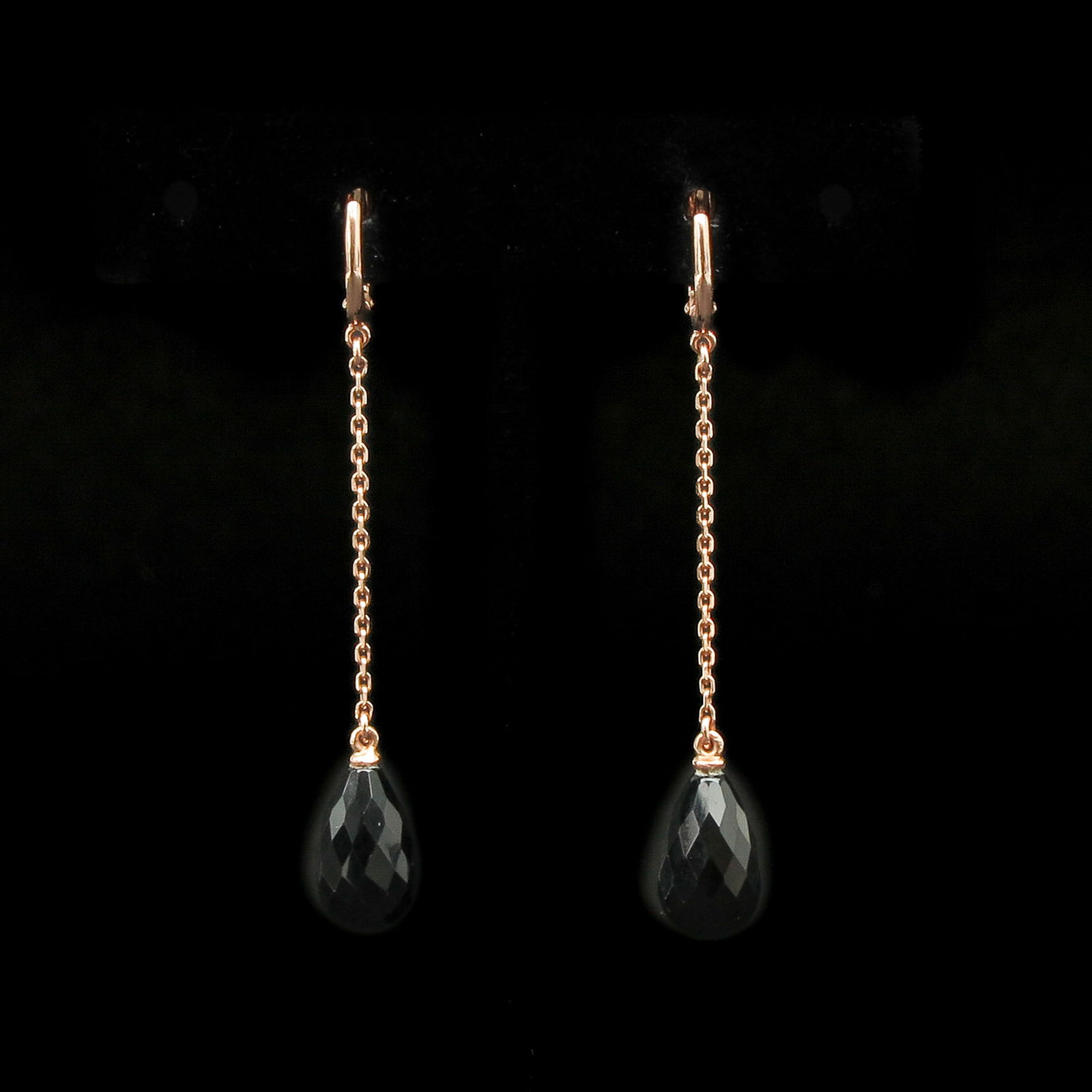 A Pair of 14KG Onyx Earrings (1 of 3)