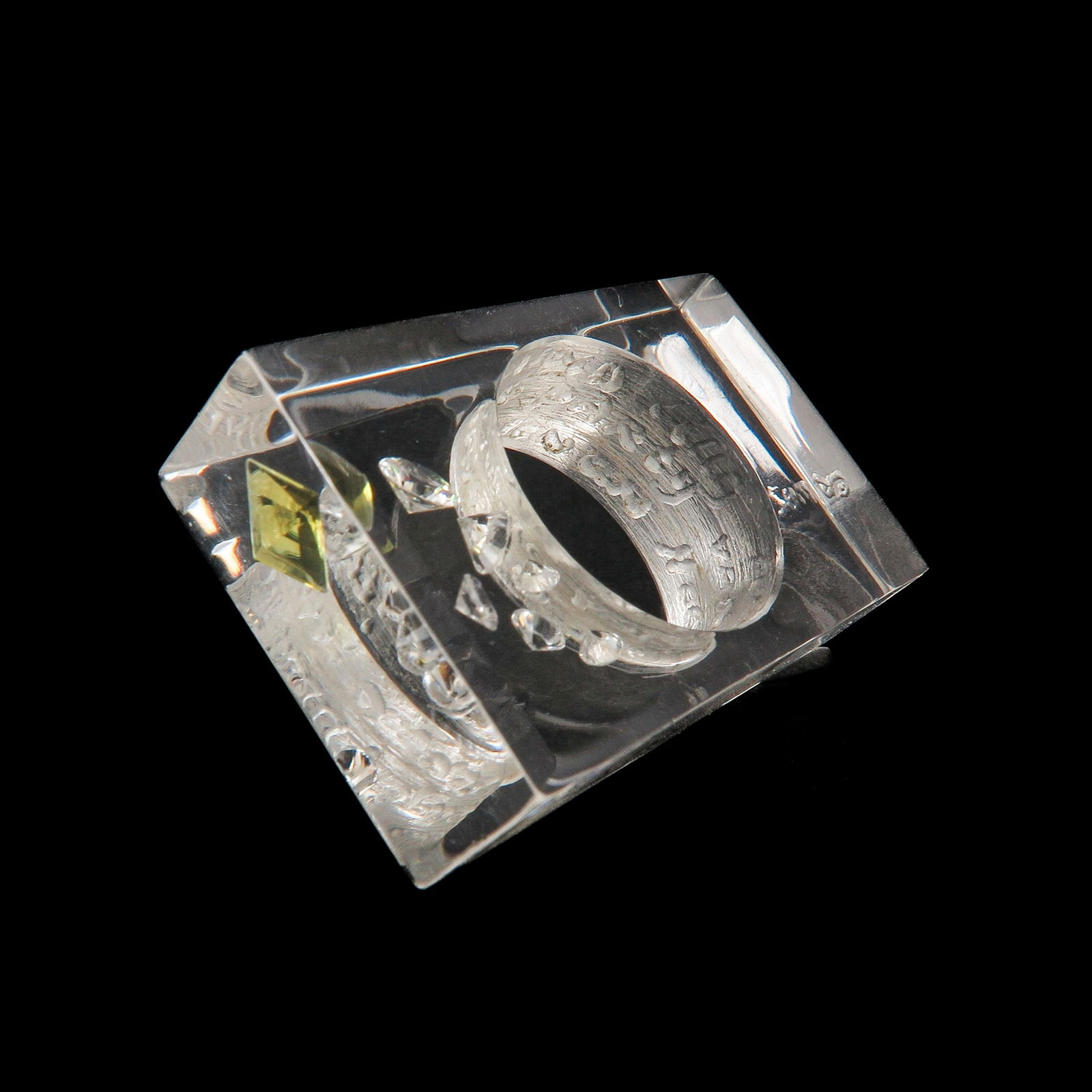 A Ted Noten Acrylic Ring (1 of 5)