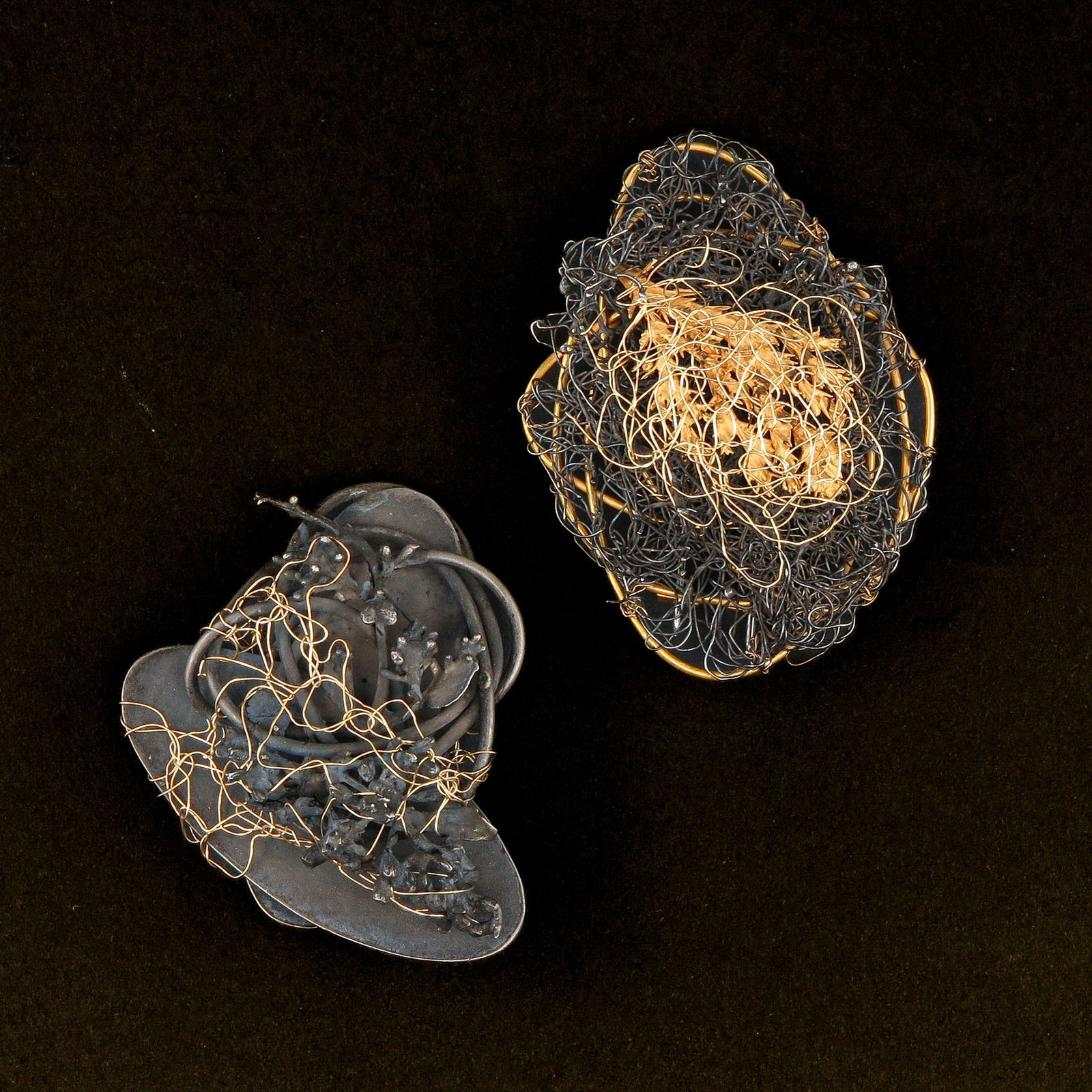 A Lot of Two Brooches by Mari Ishhikawa (1 of 8)