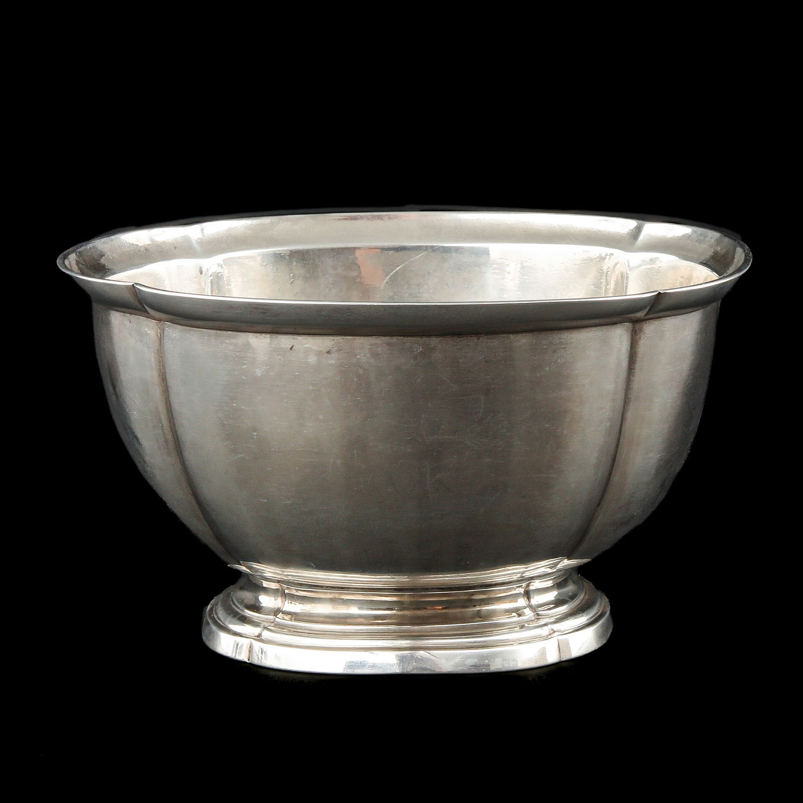 A Dutch Silver Bowl (1 of 7)