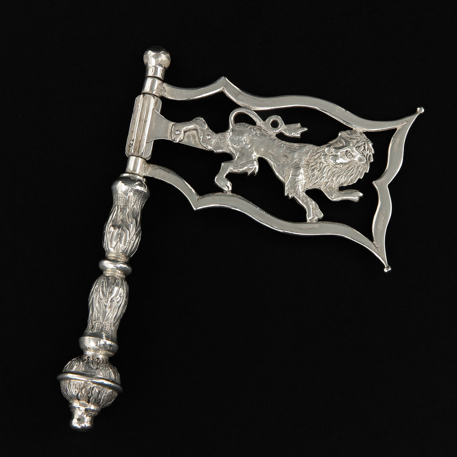 A Silver Jewish Ratlle: Jewish, silver, 1st grade, 11 x 8 cm.