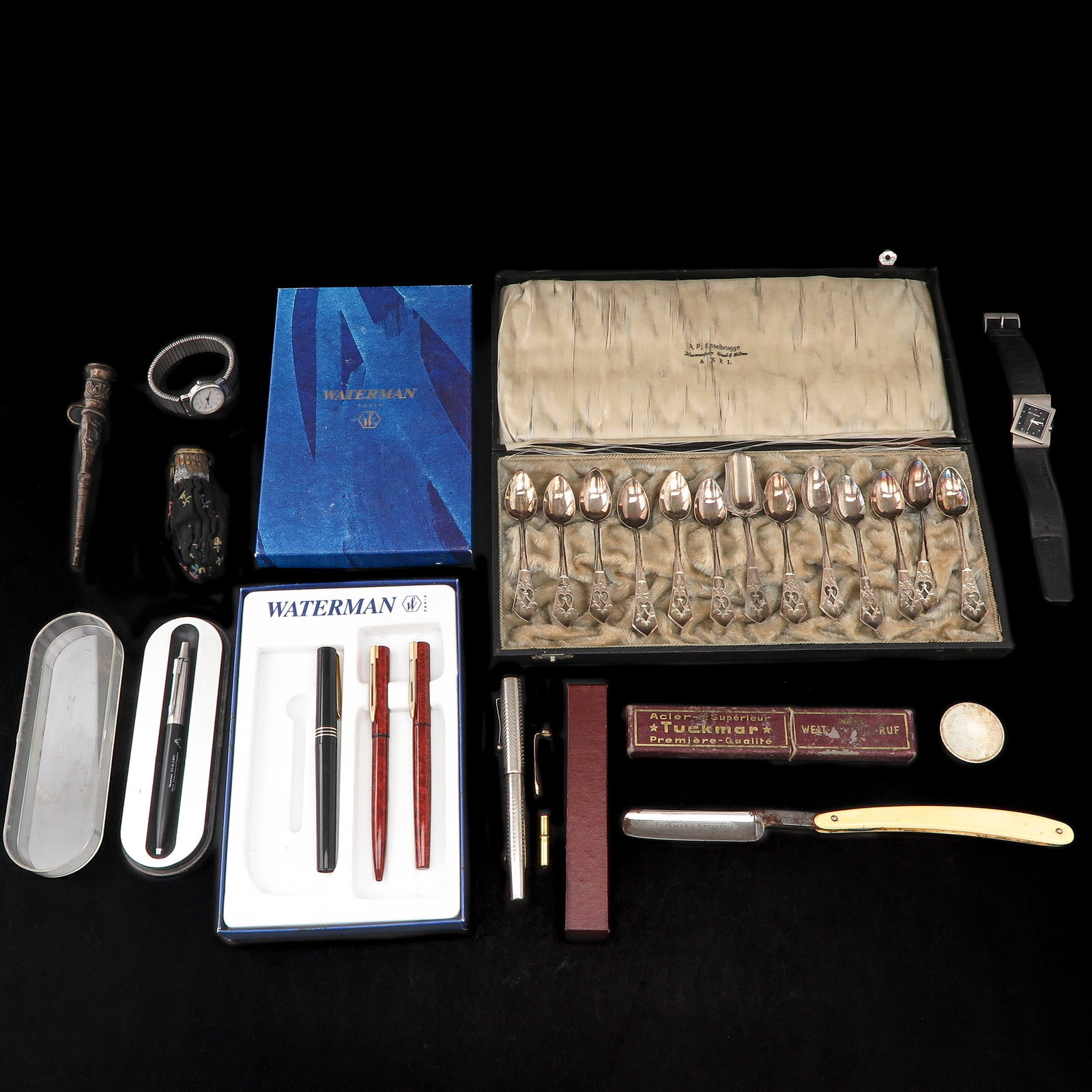 A Diverse Group of Items: incl. cassette with silver spoons