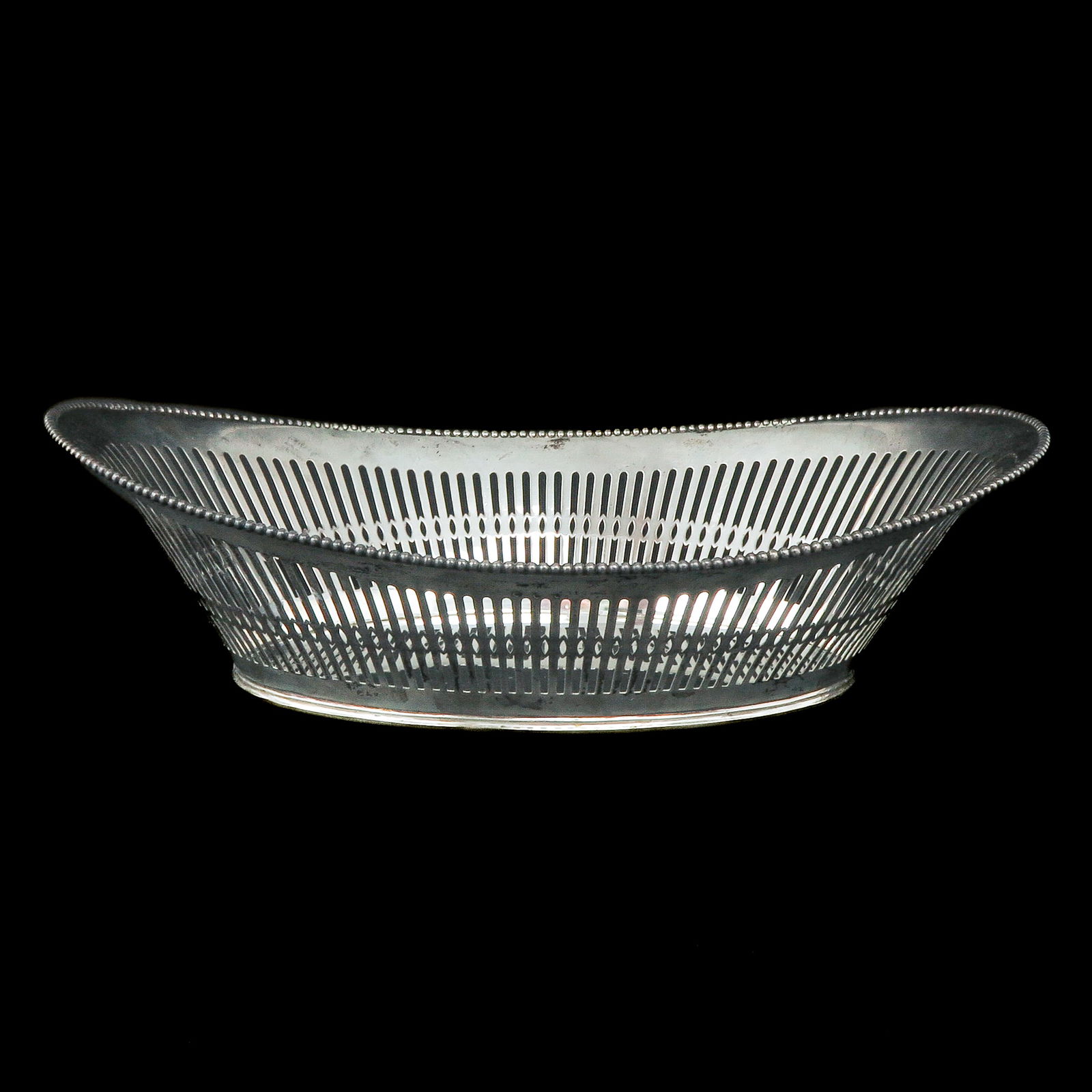 A Silver Bread Basket (1 of 8)