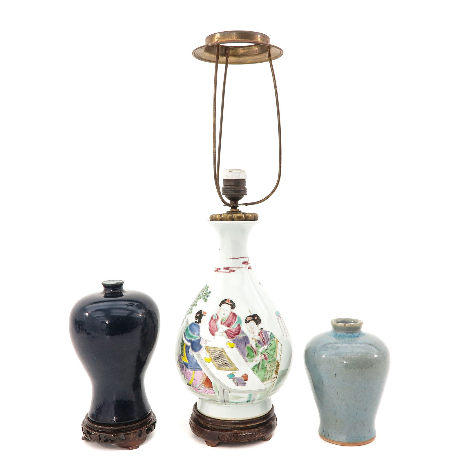 A Collection of Porcelain (1 of 8)