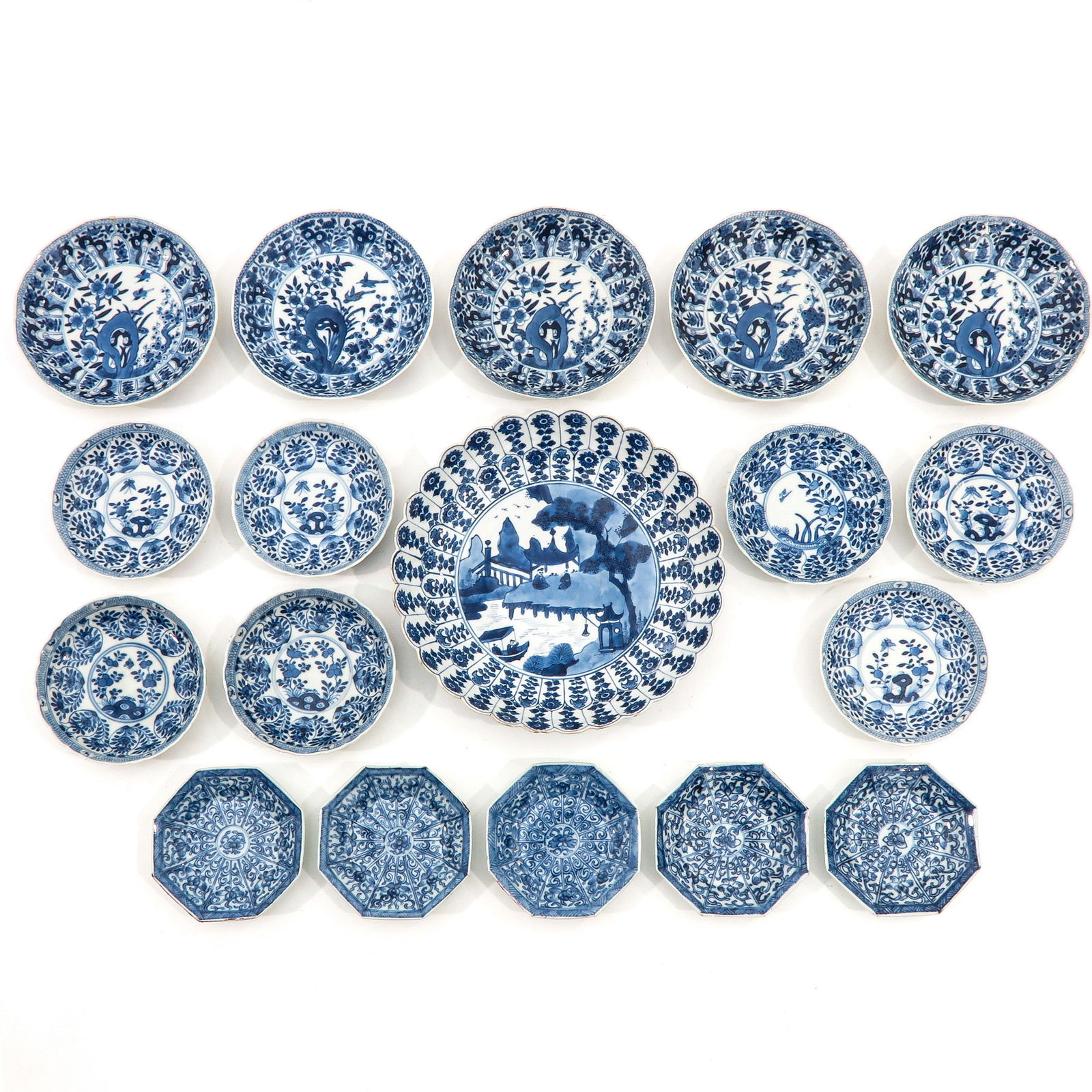 A Collection of Blue and White Porcealin: Including varied sizes of plates in blue and white decors, including 18th Century, largest plate is 22 cm. in diameter, in diverse conditions.