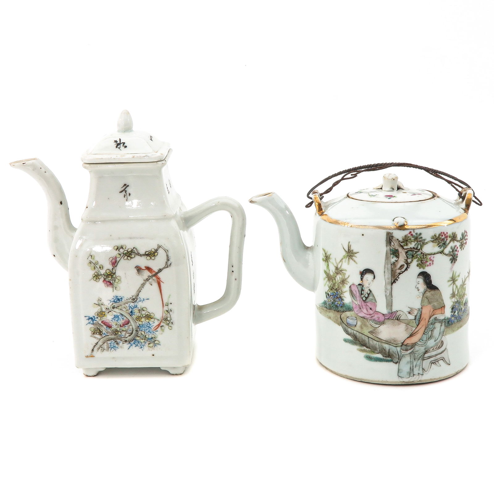 A Lot of 2 Famille Rose Teapots (1 of 8)