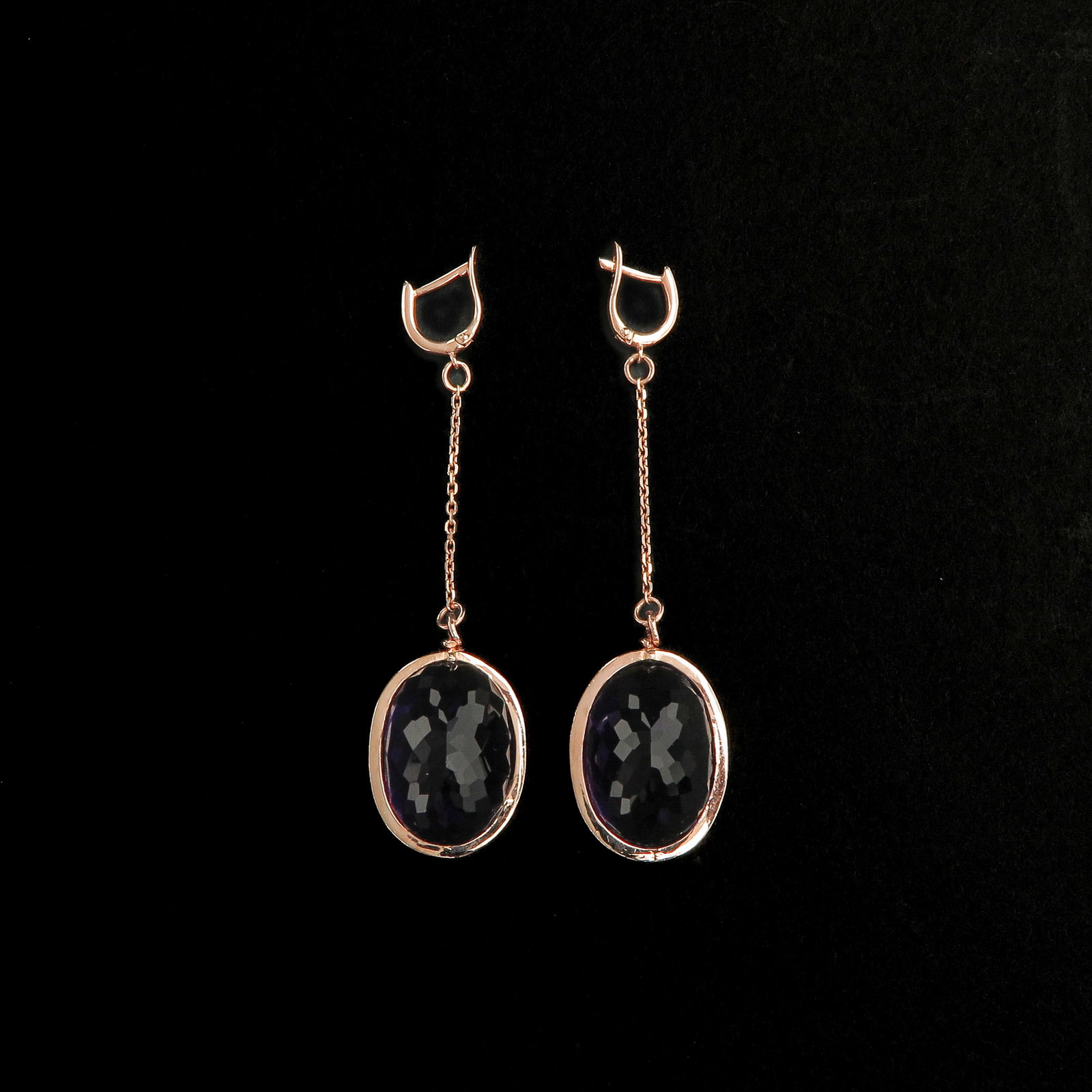 A pair of Amethyst Earrings: Earrings, set with amethyst, 14 x 19 mm, in 14K gold, length 58 mm.