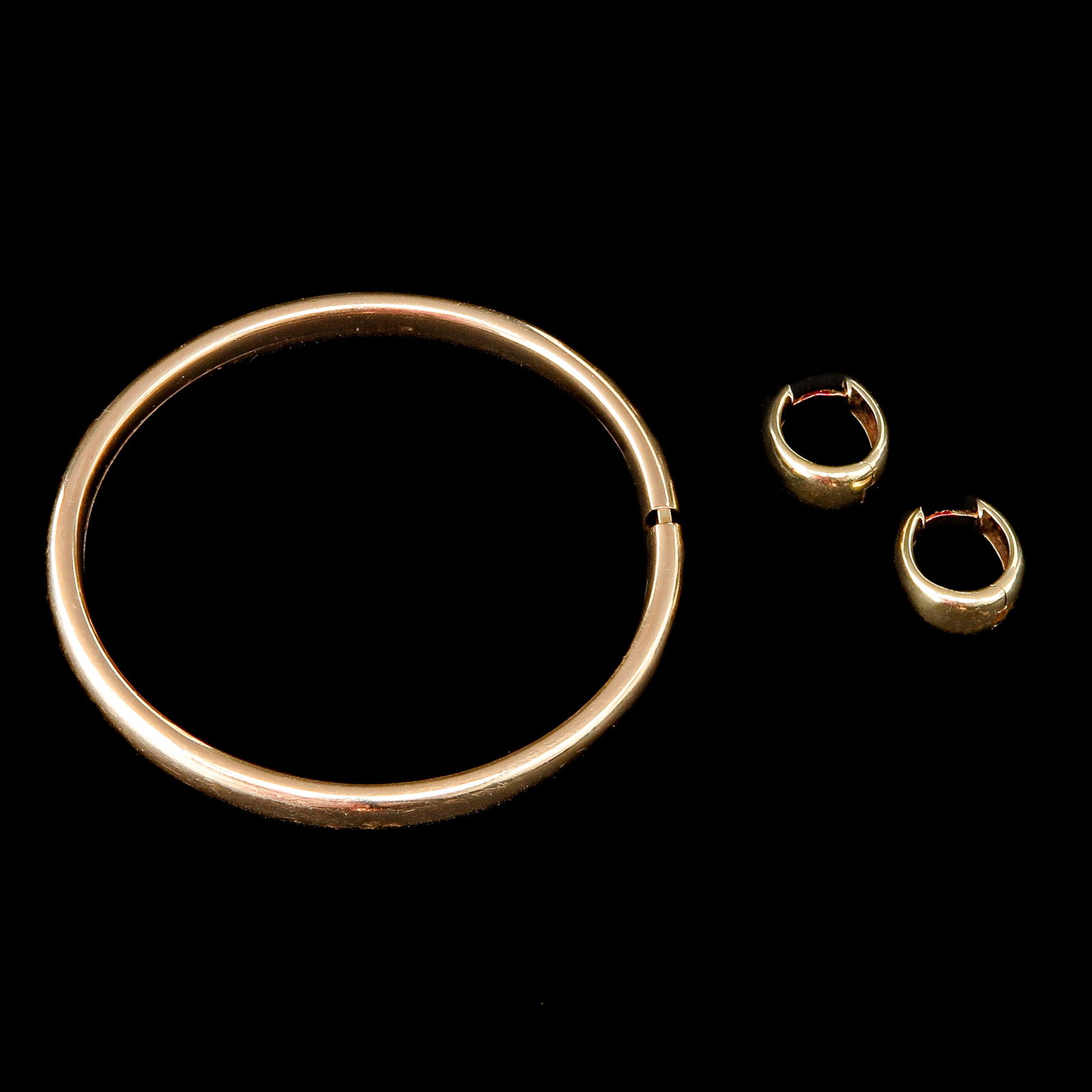A Group of Jewelry (1 of 8)