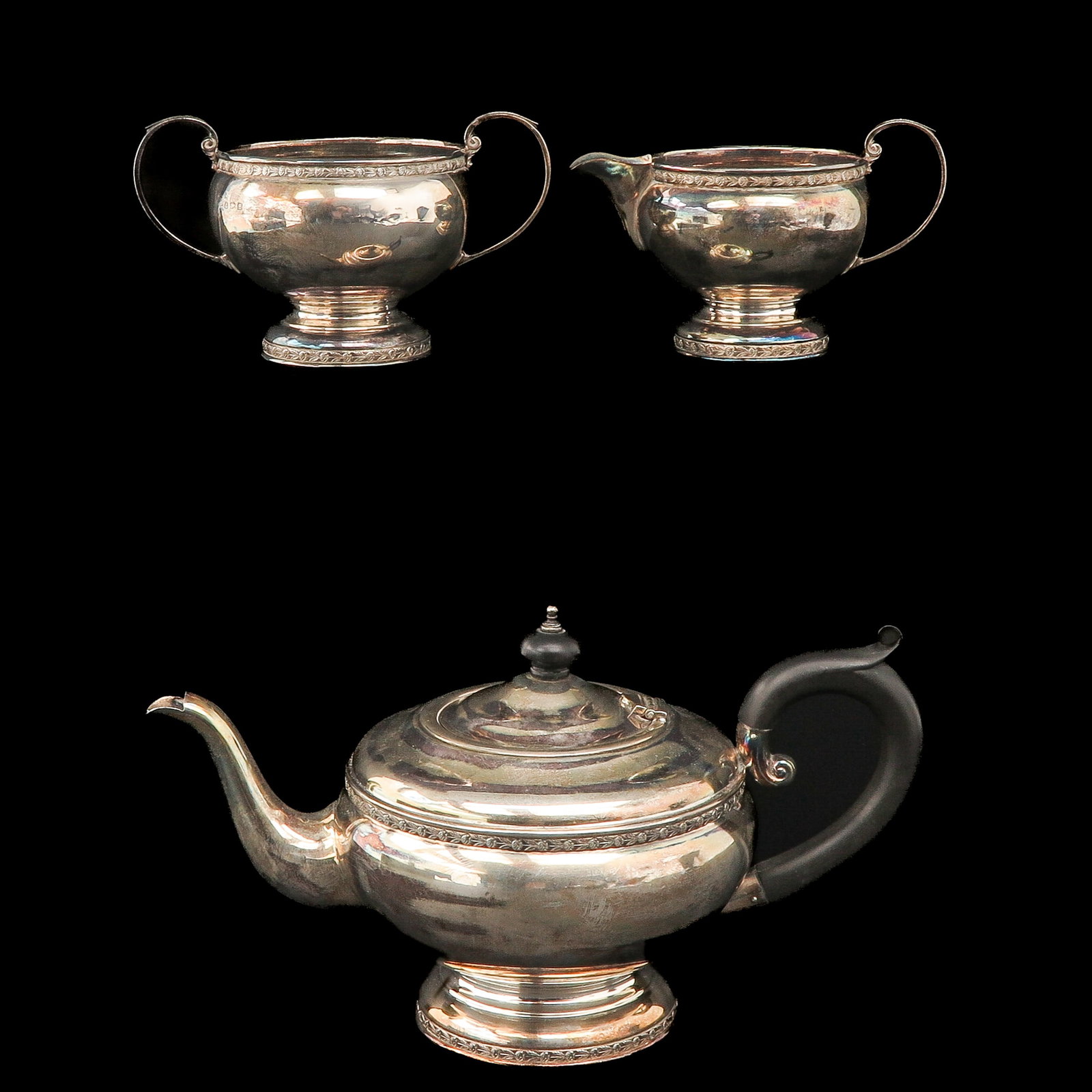A Silver Coffe Set: 1st grade silver, Birmingham, height 14 cm.
