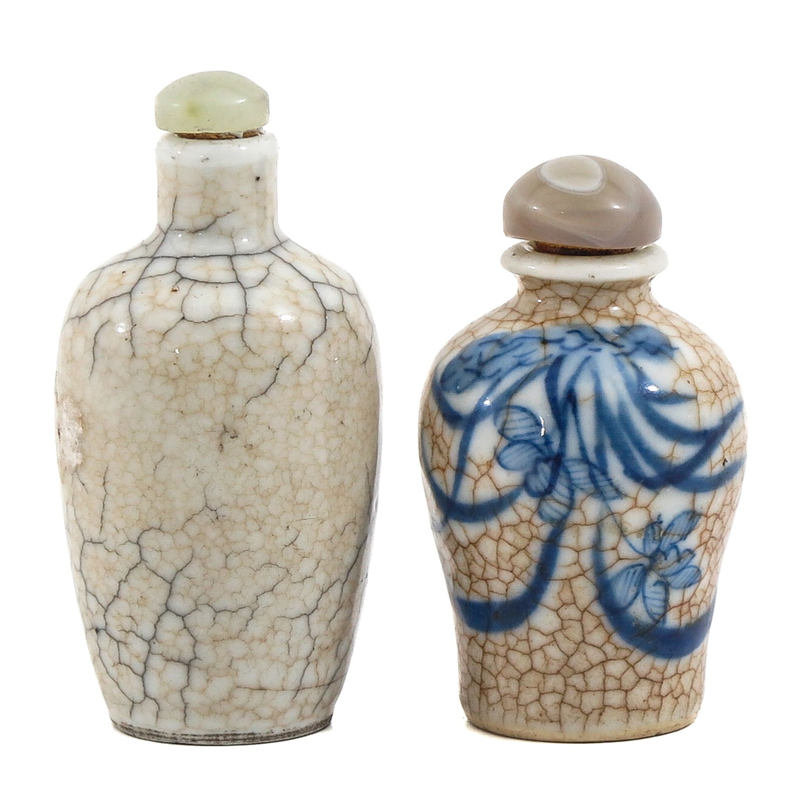 A Lot of 2 Snuff Bottles (1 of 6)