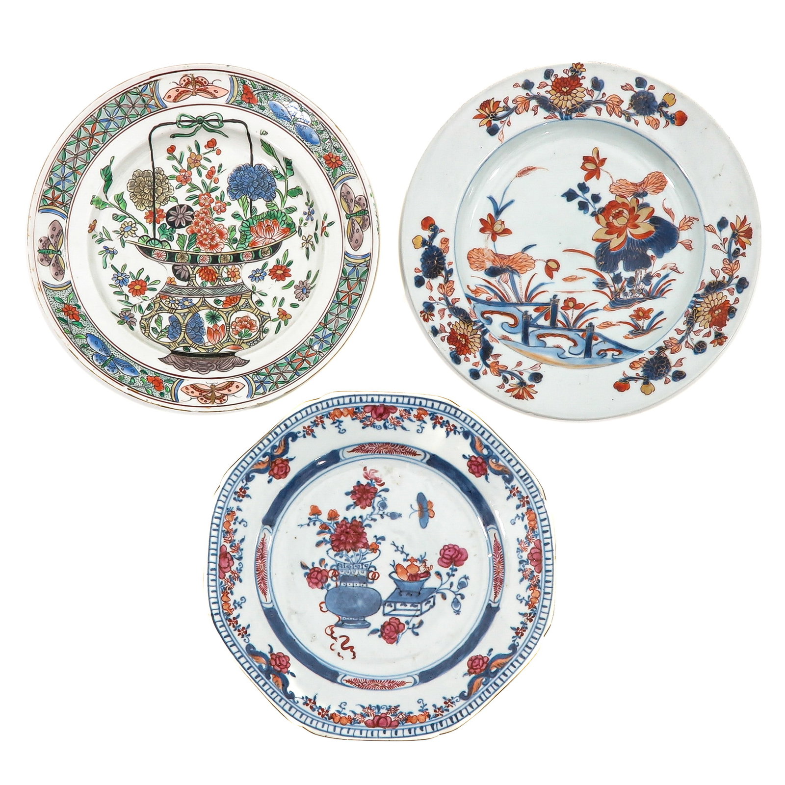 A Group of 5 Plates: In a variety of decors, including 18th Century, 23 cm. in diameter, chip and hairline.