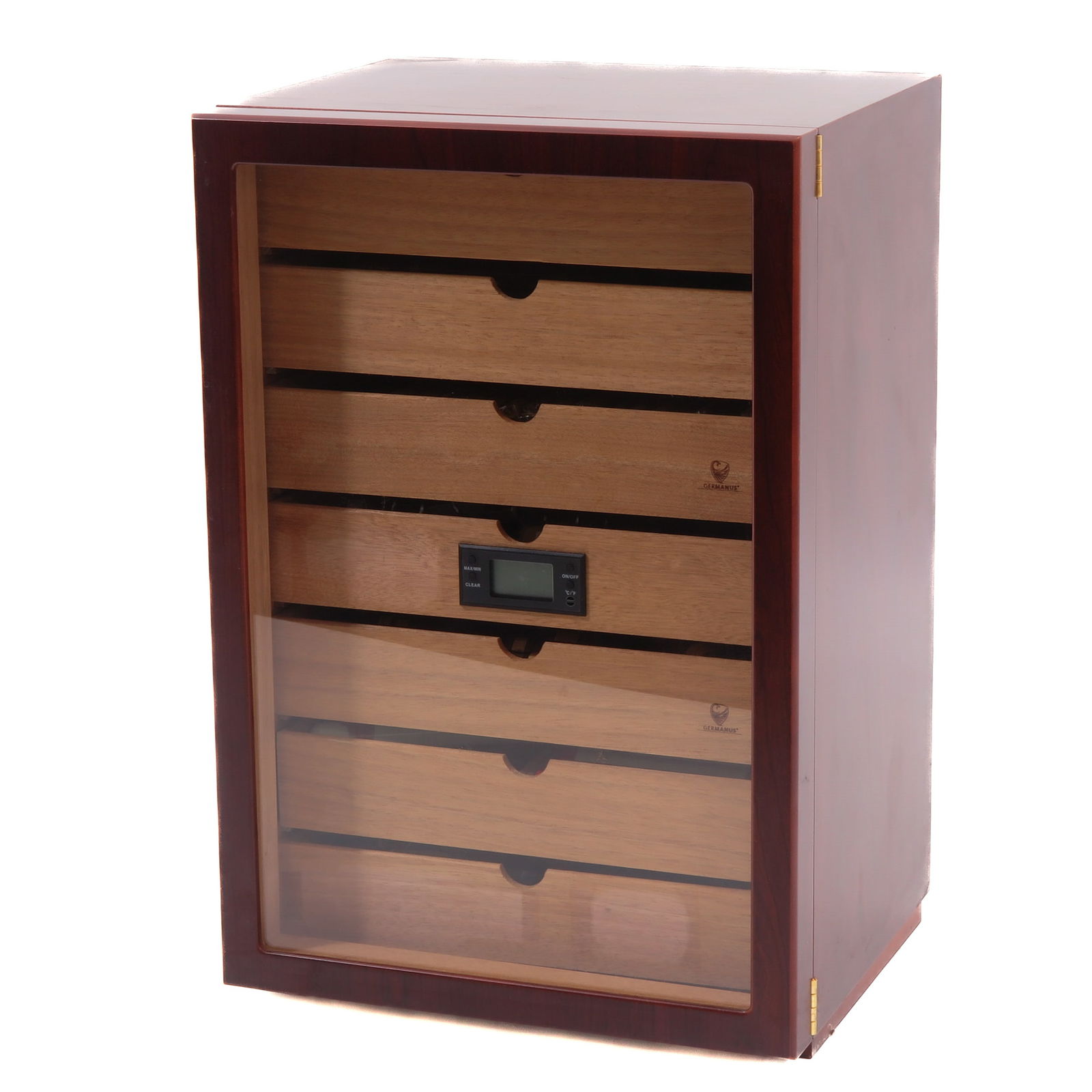 A Humidor: With over 100 cigars, including 26 Guantanamera cigars, 33 x 50 x 25 cm.